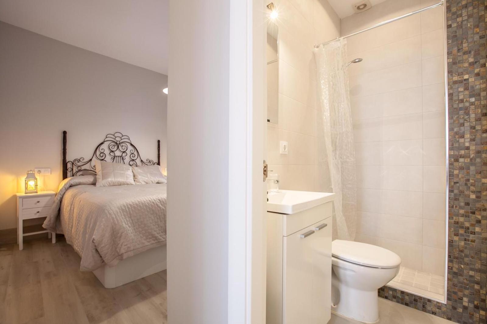 APARTAMENTO CASCO ANTIGUIO ↑ CALIDADES 4 PX 1 BR view 3