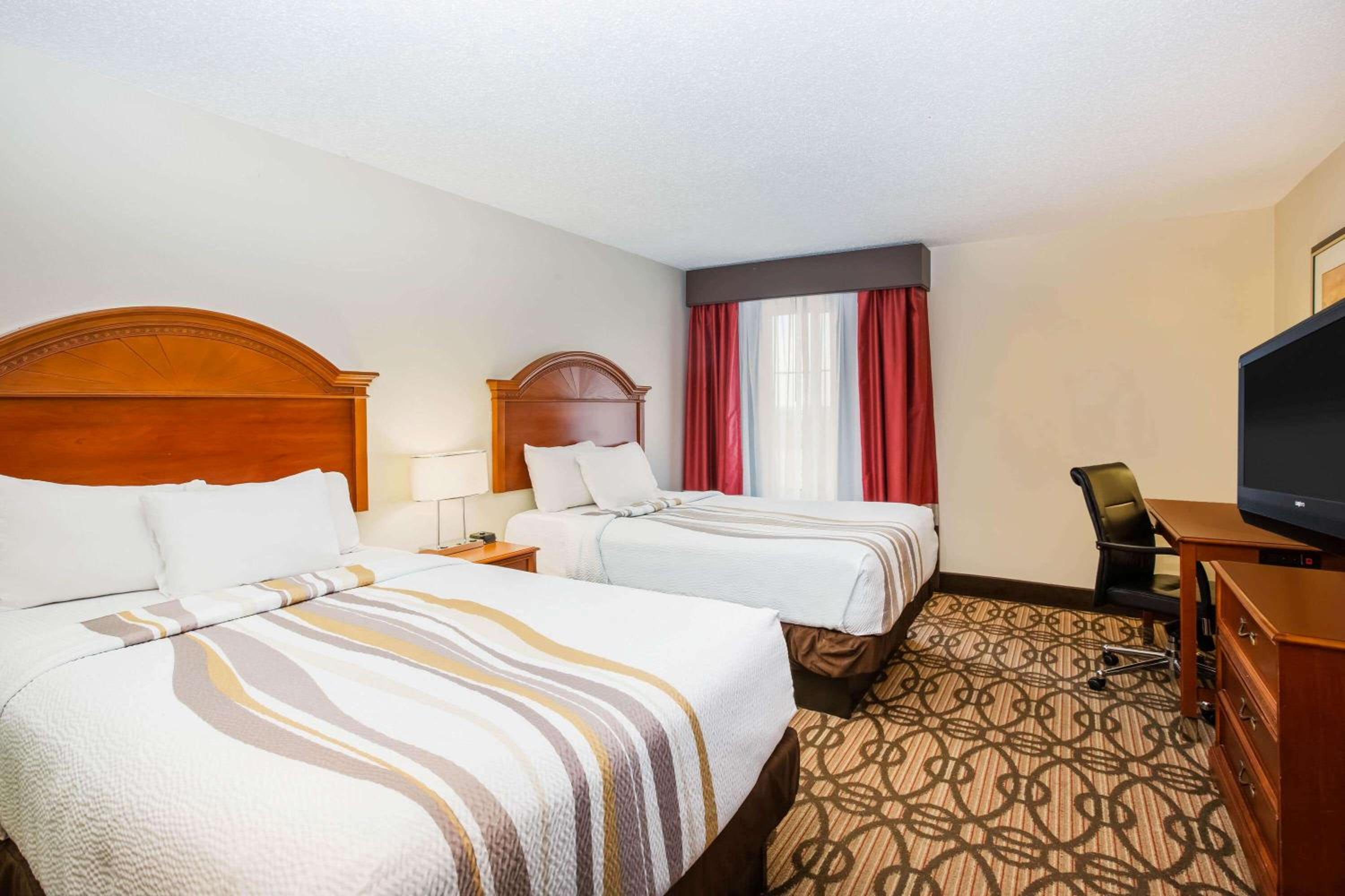 North Platte Vacations - La Quinta by Wyndham North Platte - Property Image 7