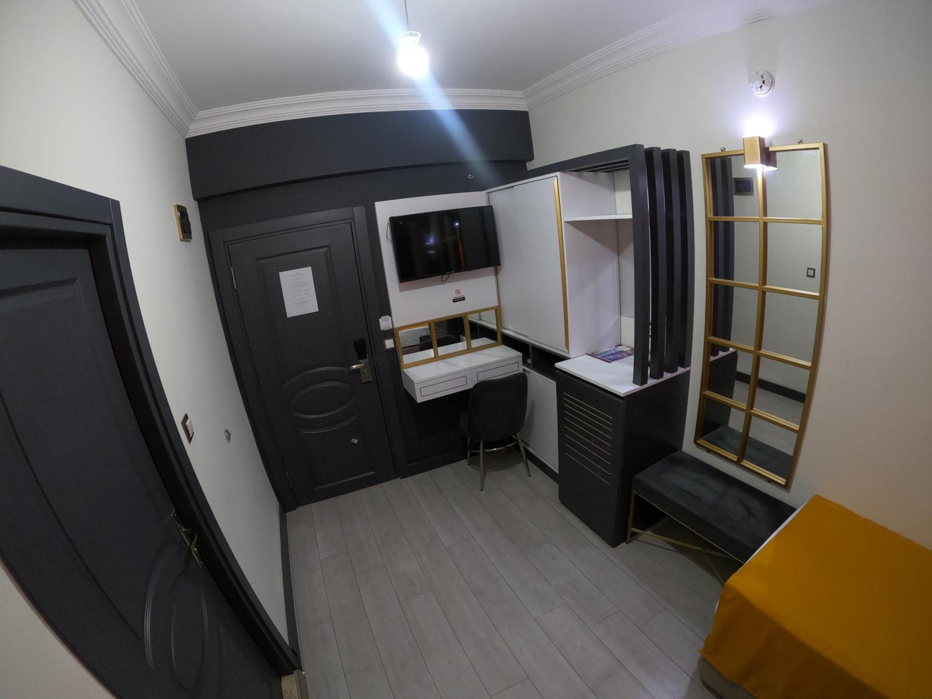 Exporoyal Hotel - Image 26