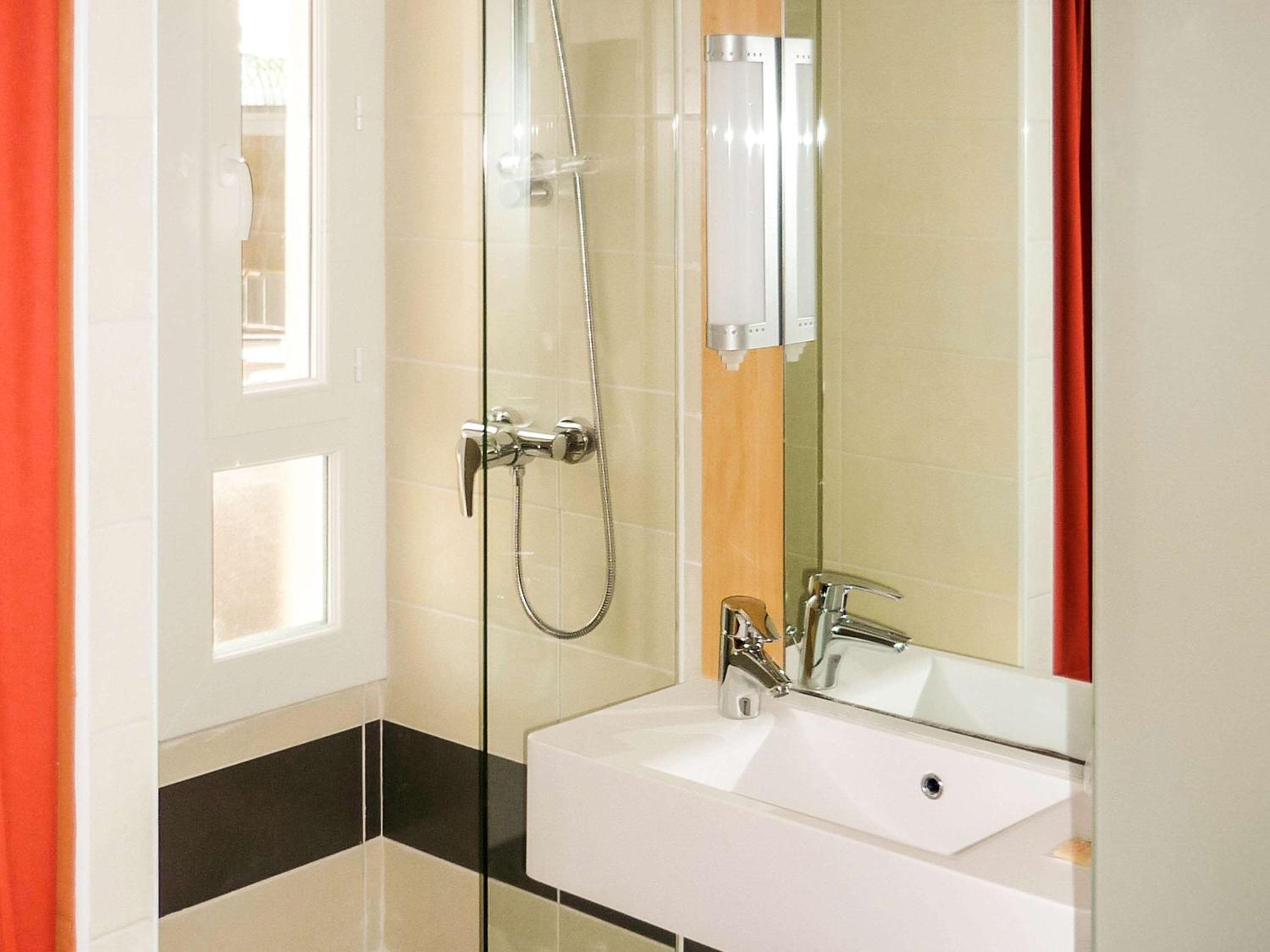 Montpellier Vacations - ibis Montpellier Centre Polygone - Property Image 13