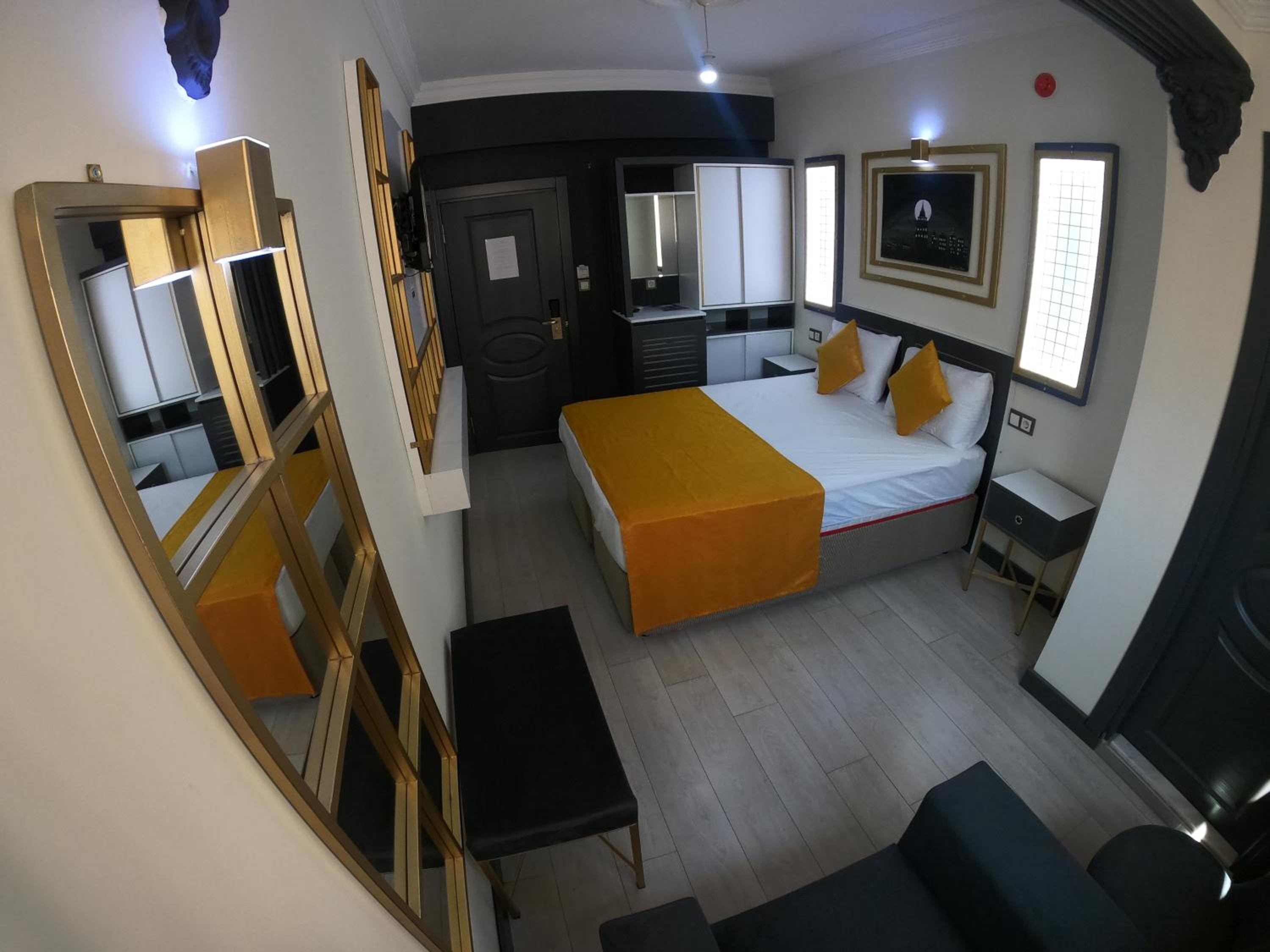 Exporoyal Hotel - Image 32