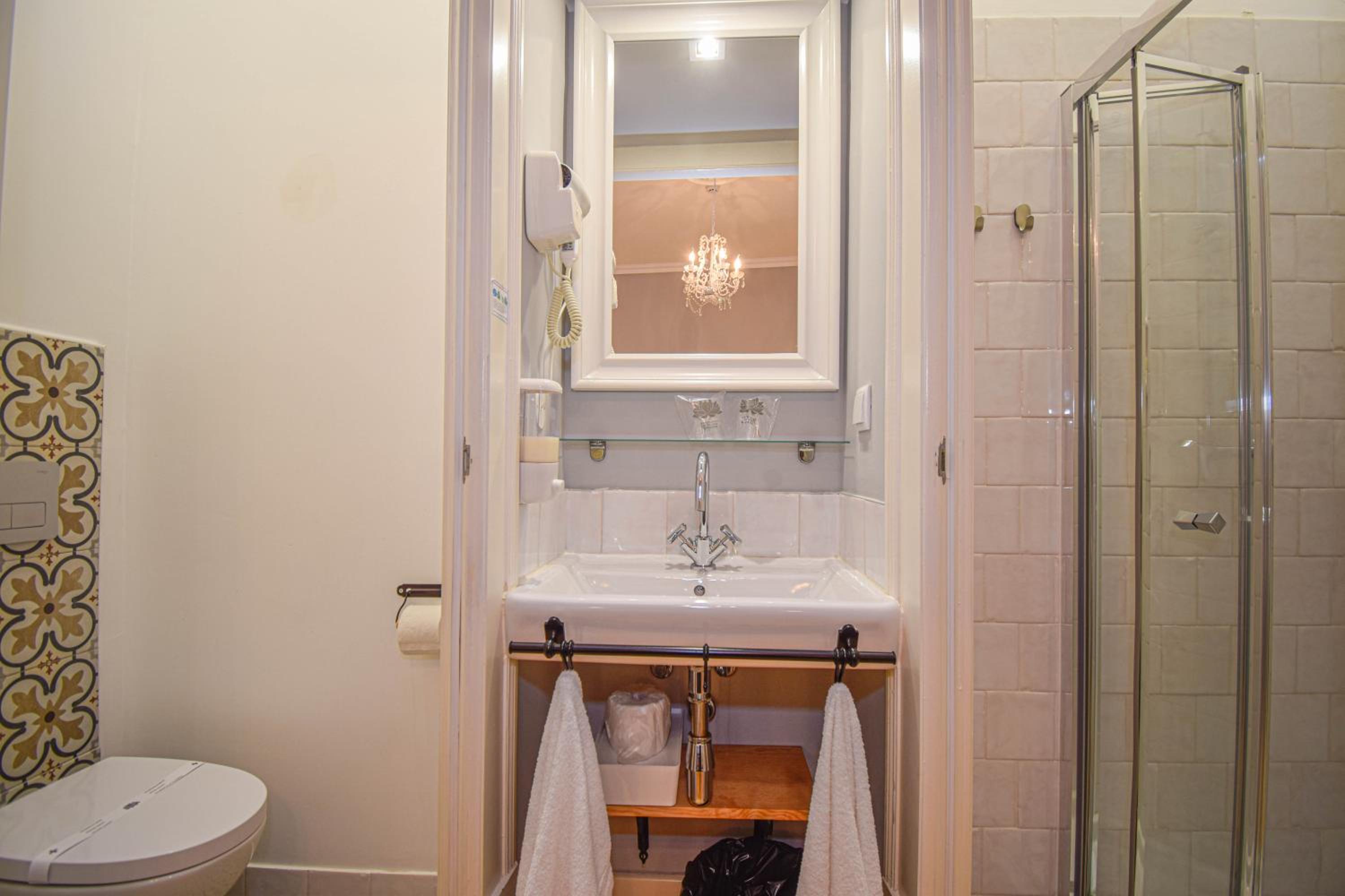 B in B Lisbon Downtown Suites