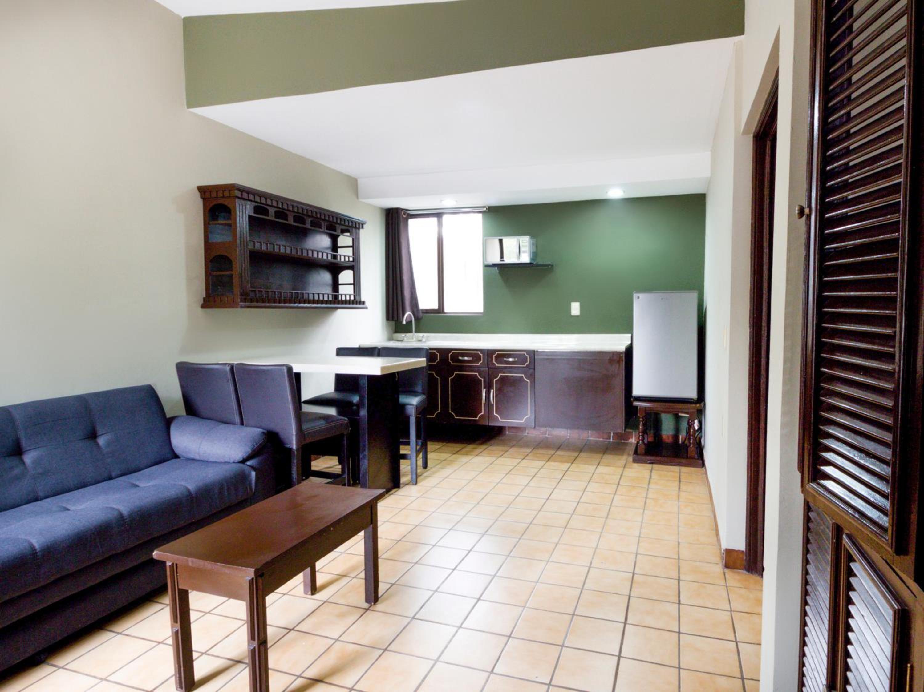 Saltillo Vacations - Hotel La Fuente, Saltillo - Property Image 3