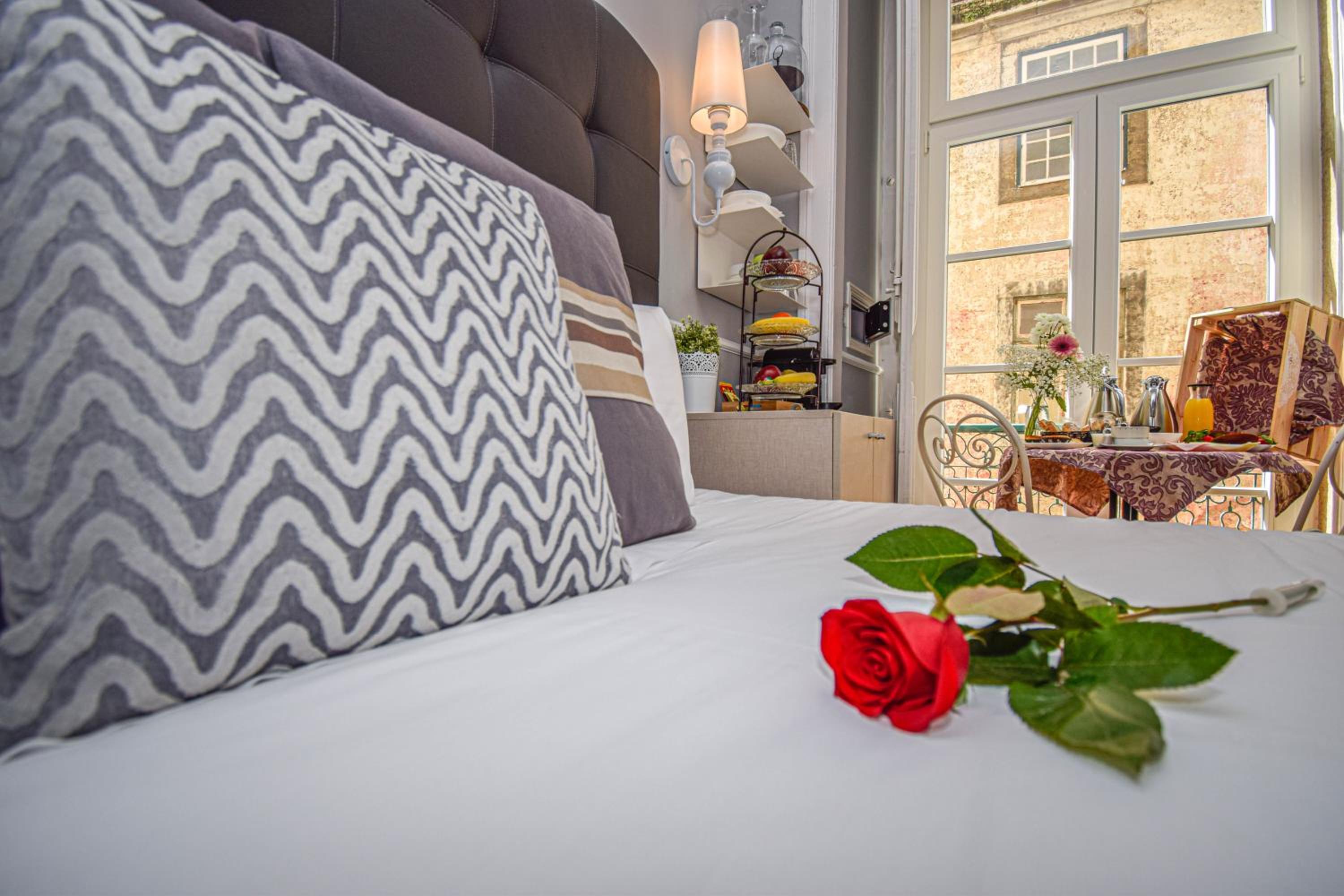B in B Lisbon Downtown Suites