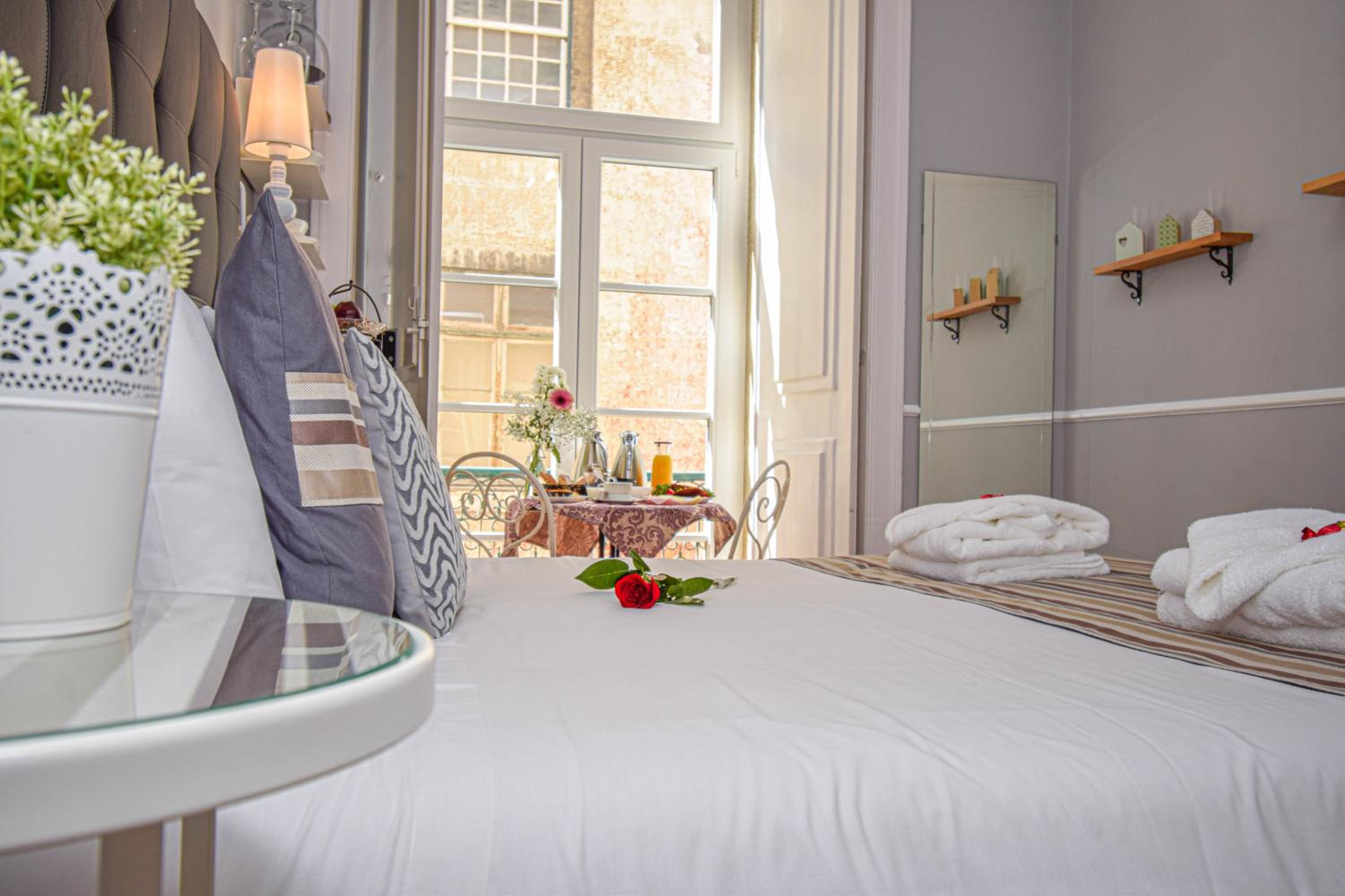 B in B Lisbon Downtown Suites