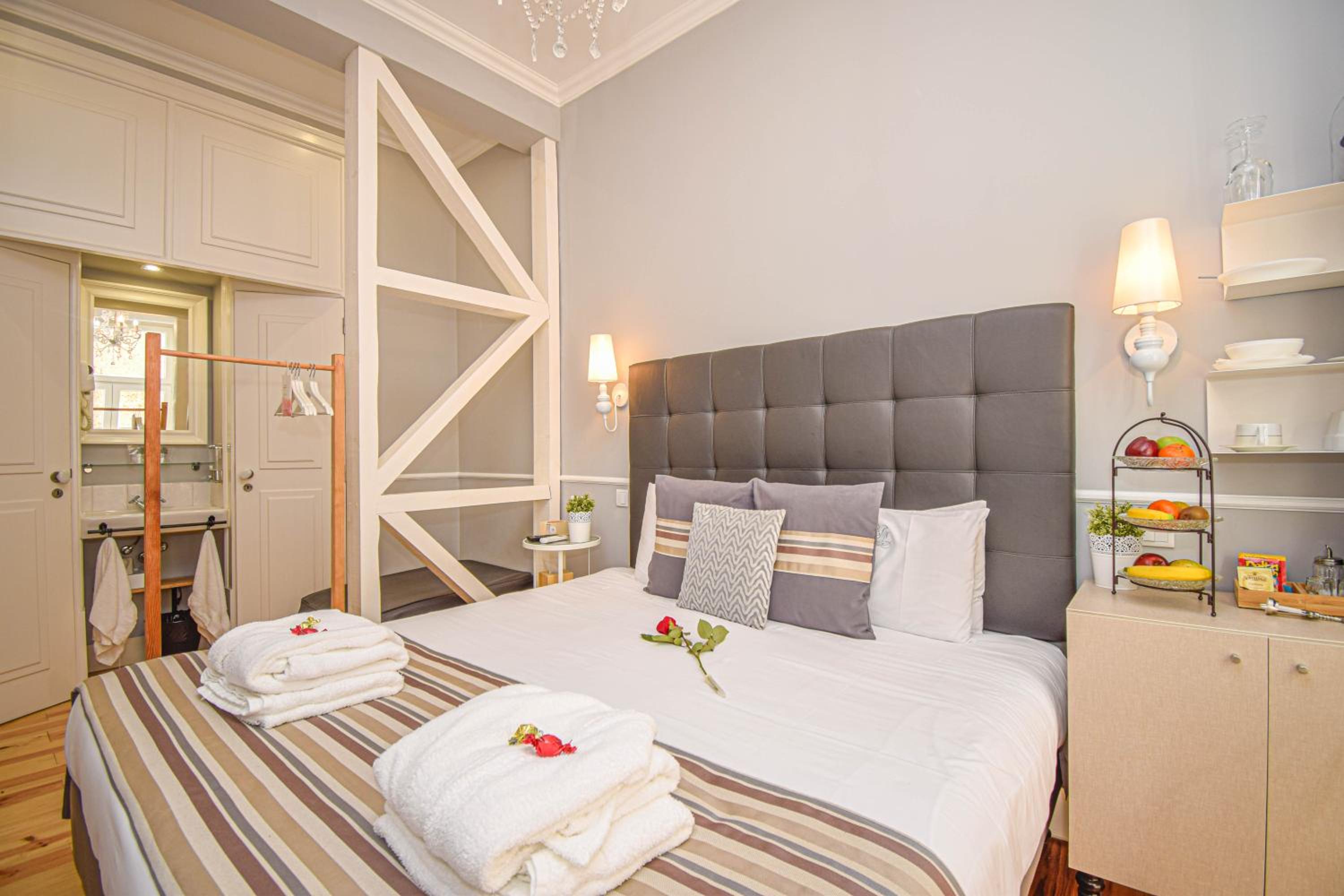 B in B Lisbon Downtown Suites