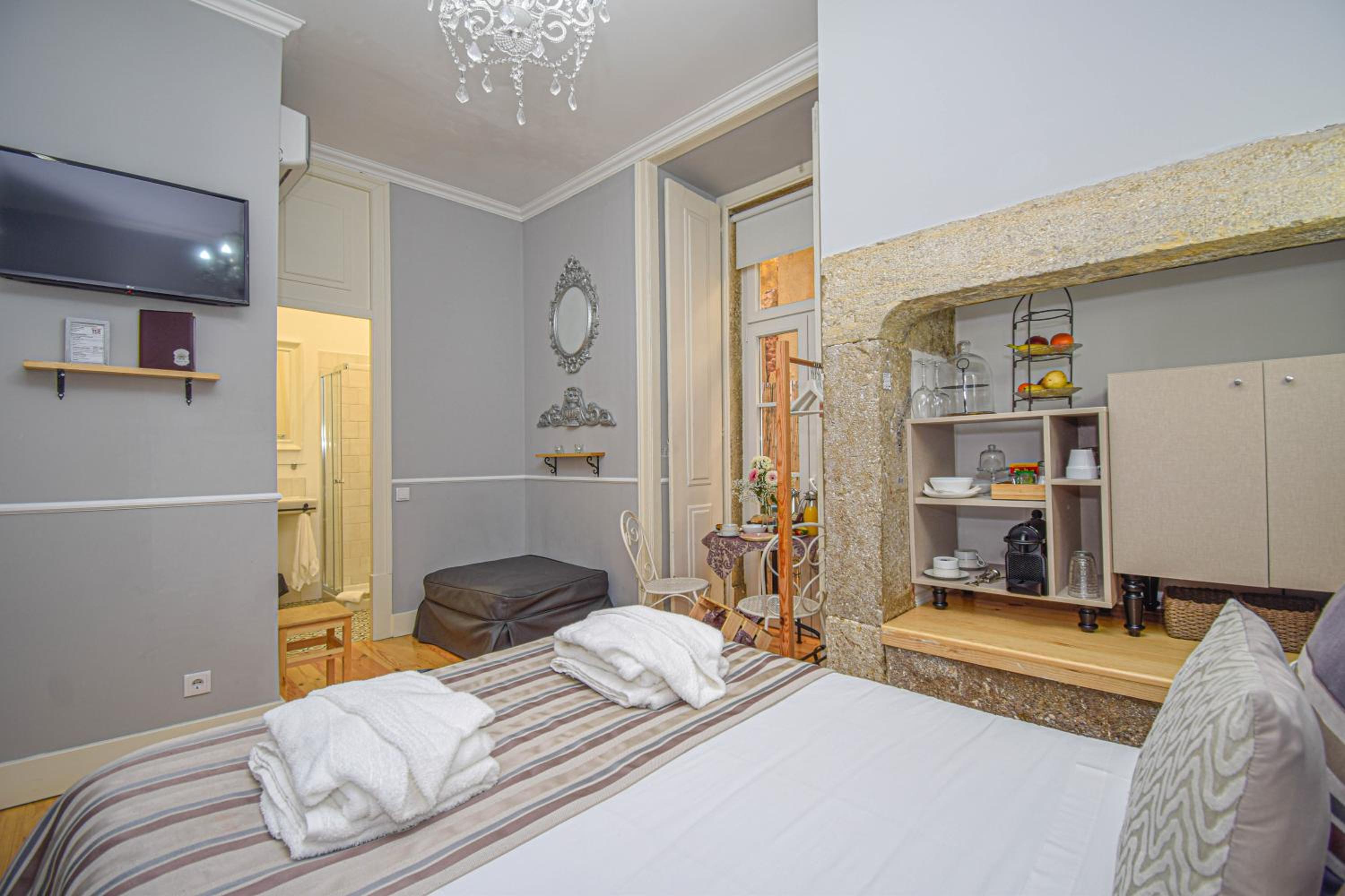 B in B Lisbon Downtown Suites