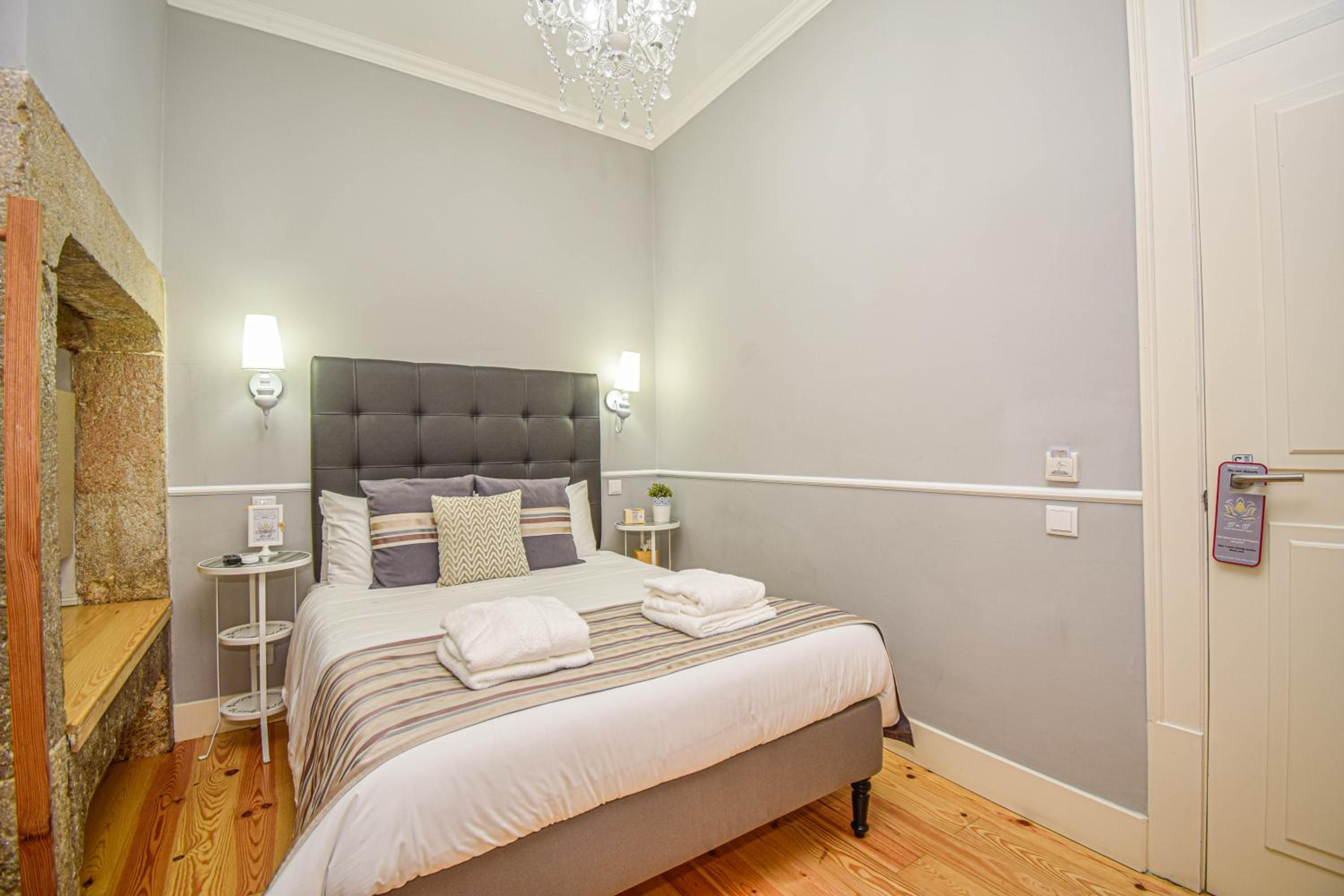 B in B Lisbon Downtown Suites