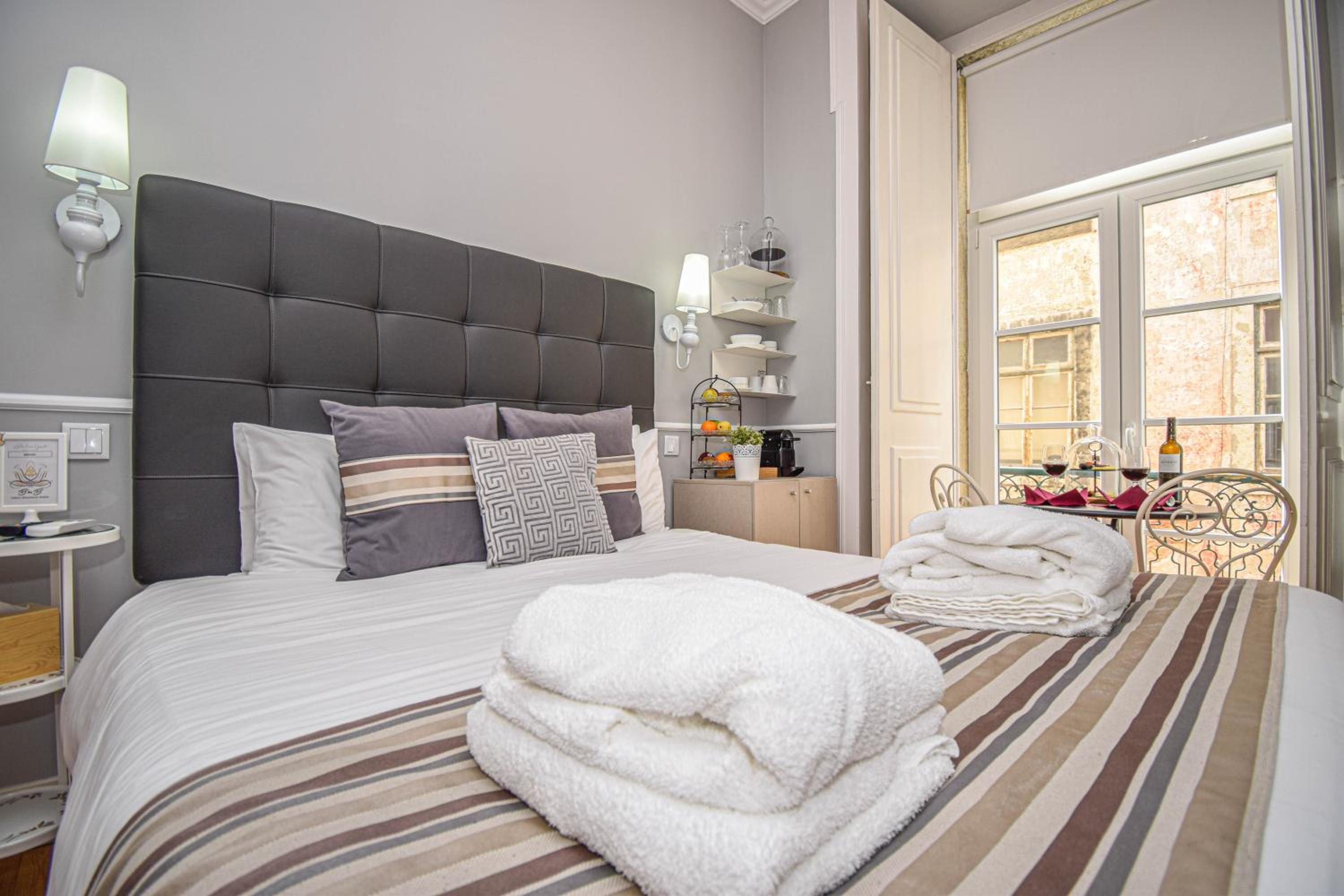 B in B Lisbon Downtown Suites