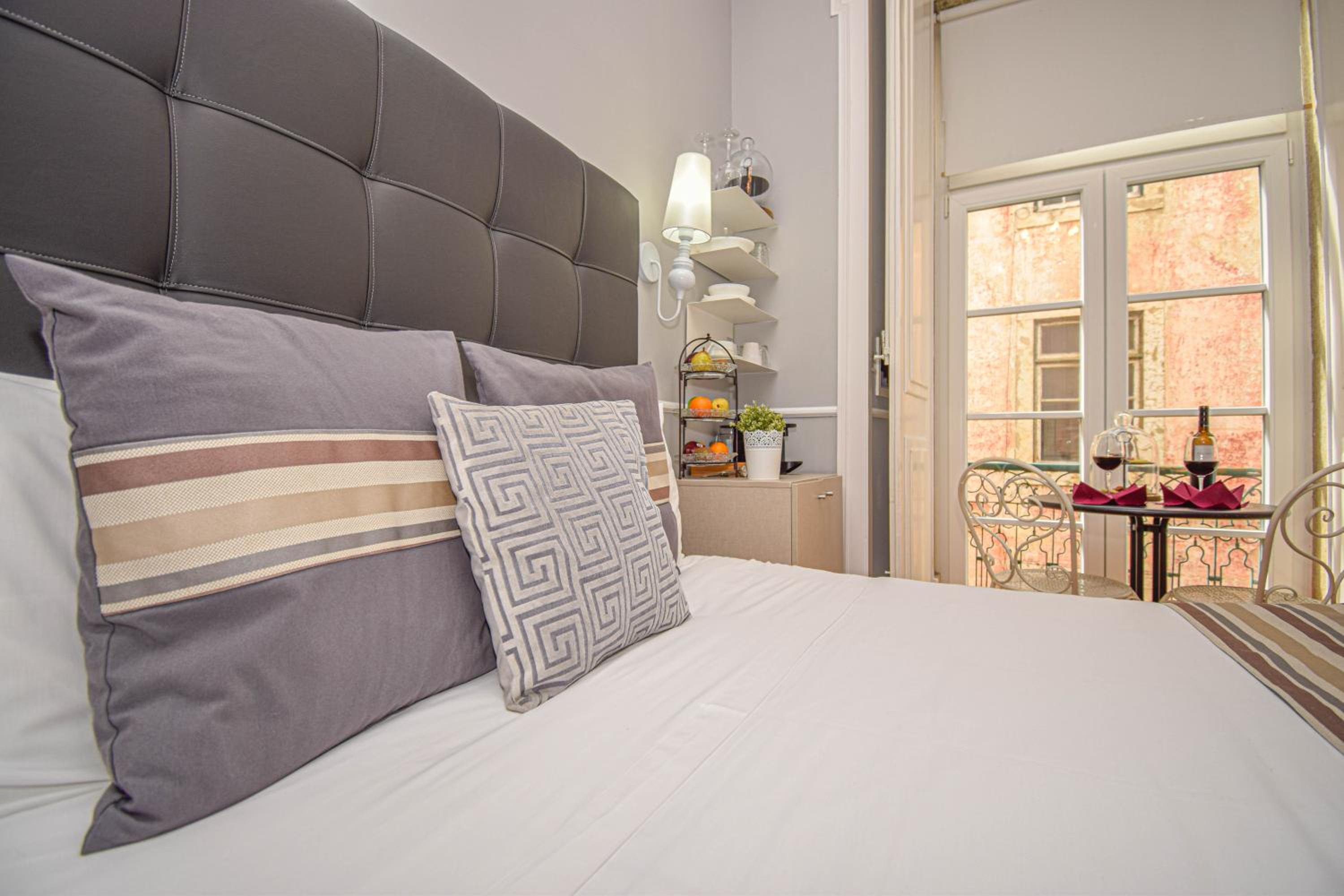 B in B Lisbon Downtown Suites