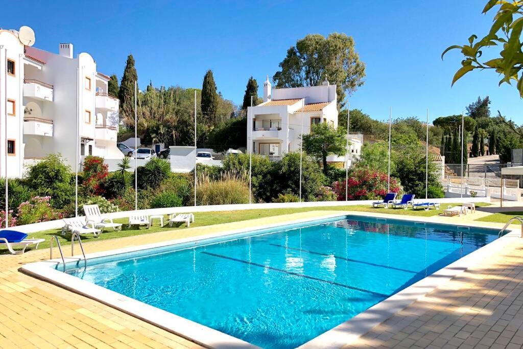 Albufeira + appartement proche plage avec piscine view 3