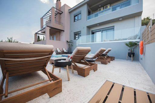 Emmeleia mare view 5