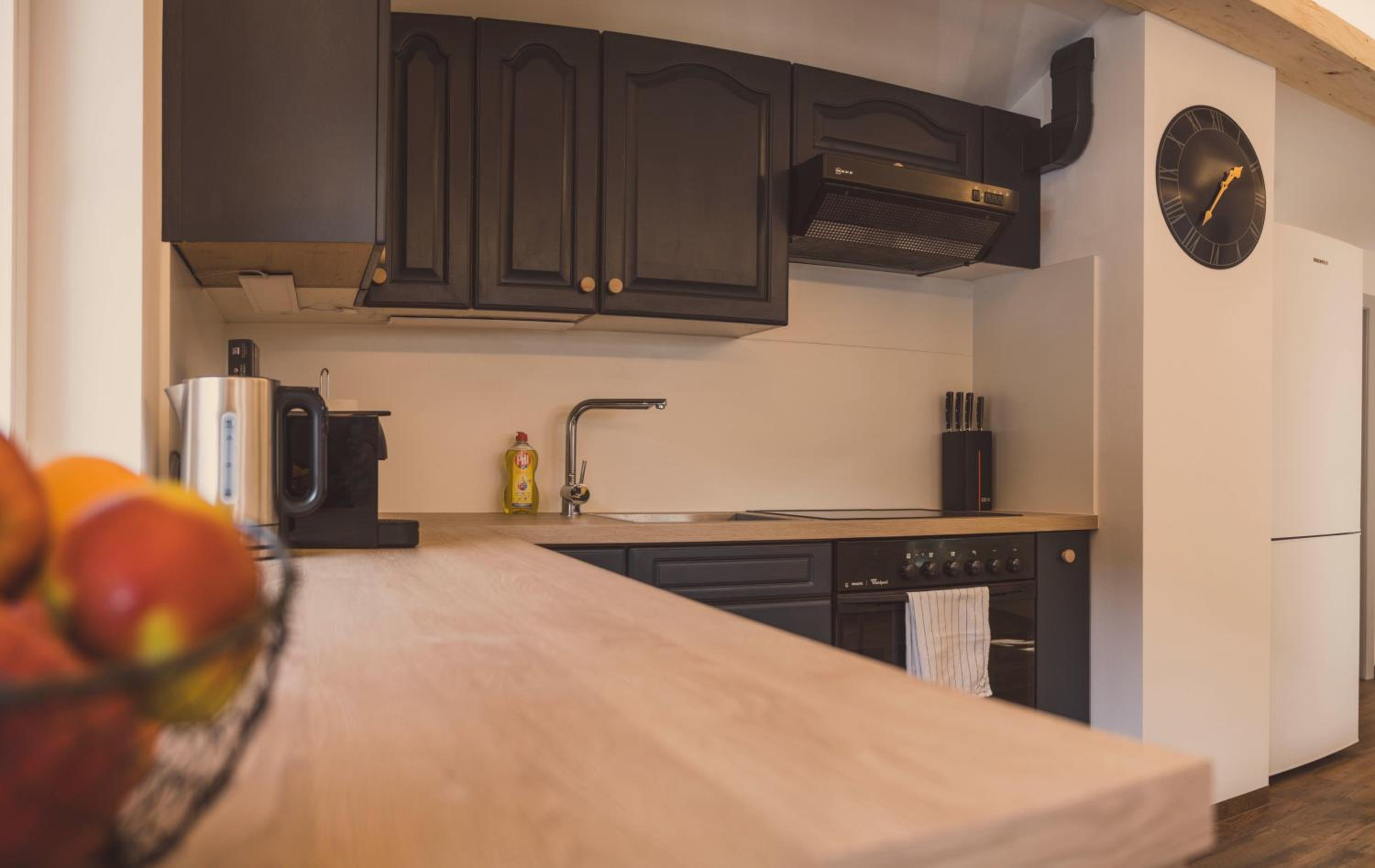 Apartment NinetyFour