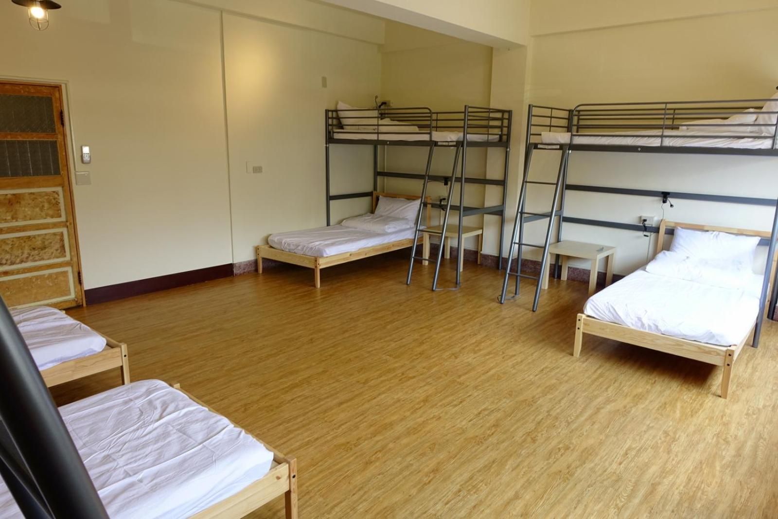 Chiayi Petite Hostel