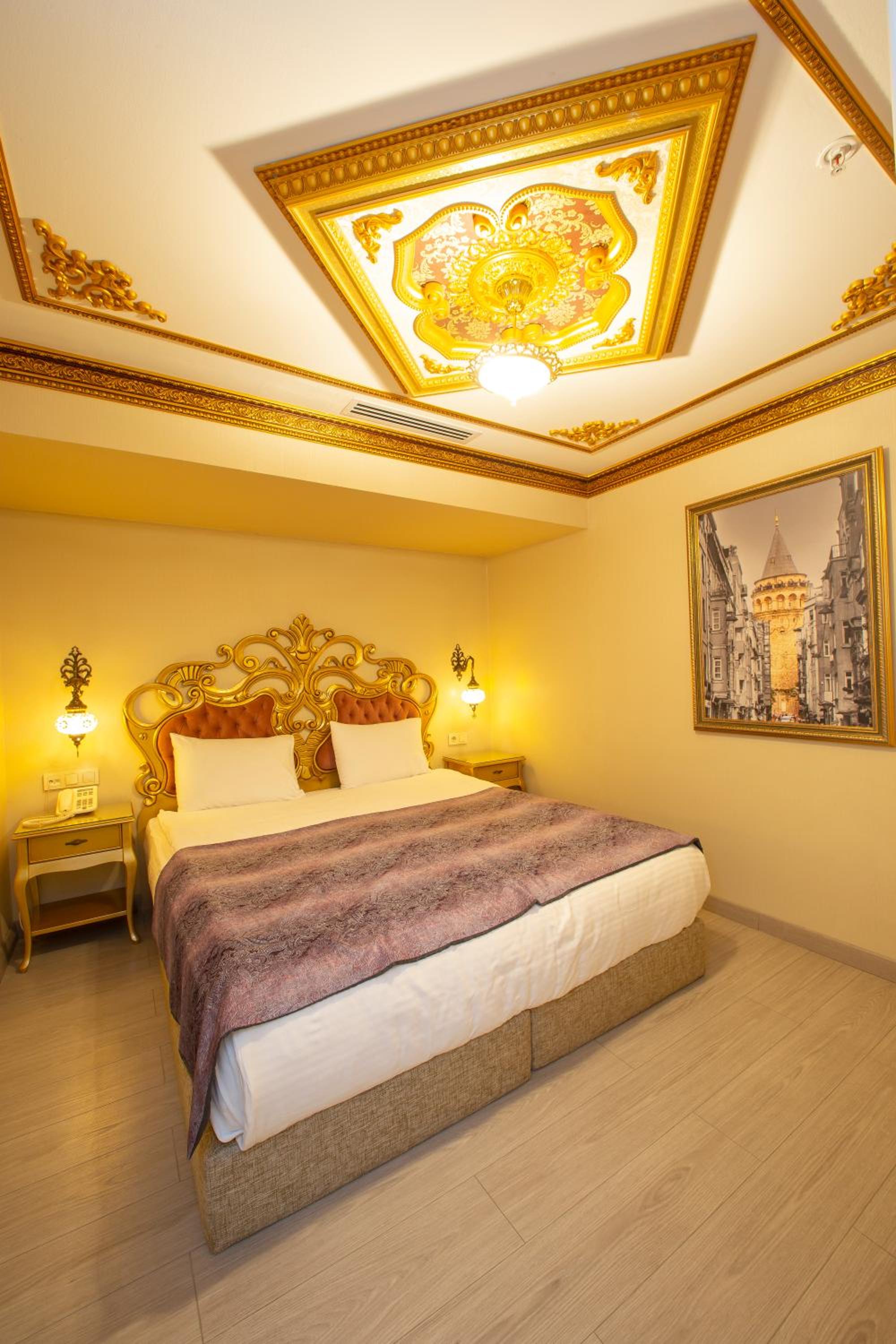 Empire Suite Hotel - Image 58