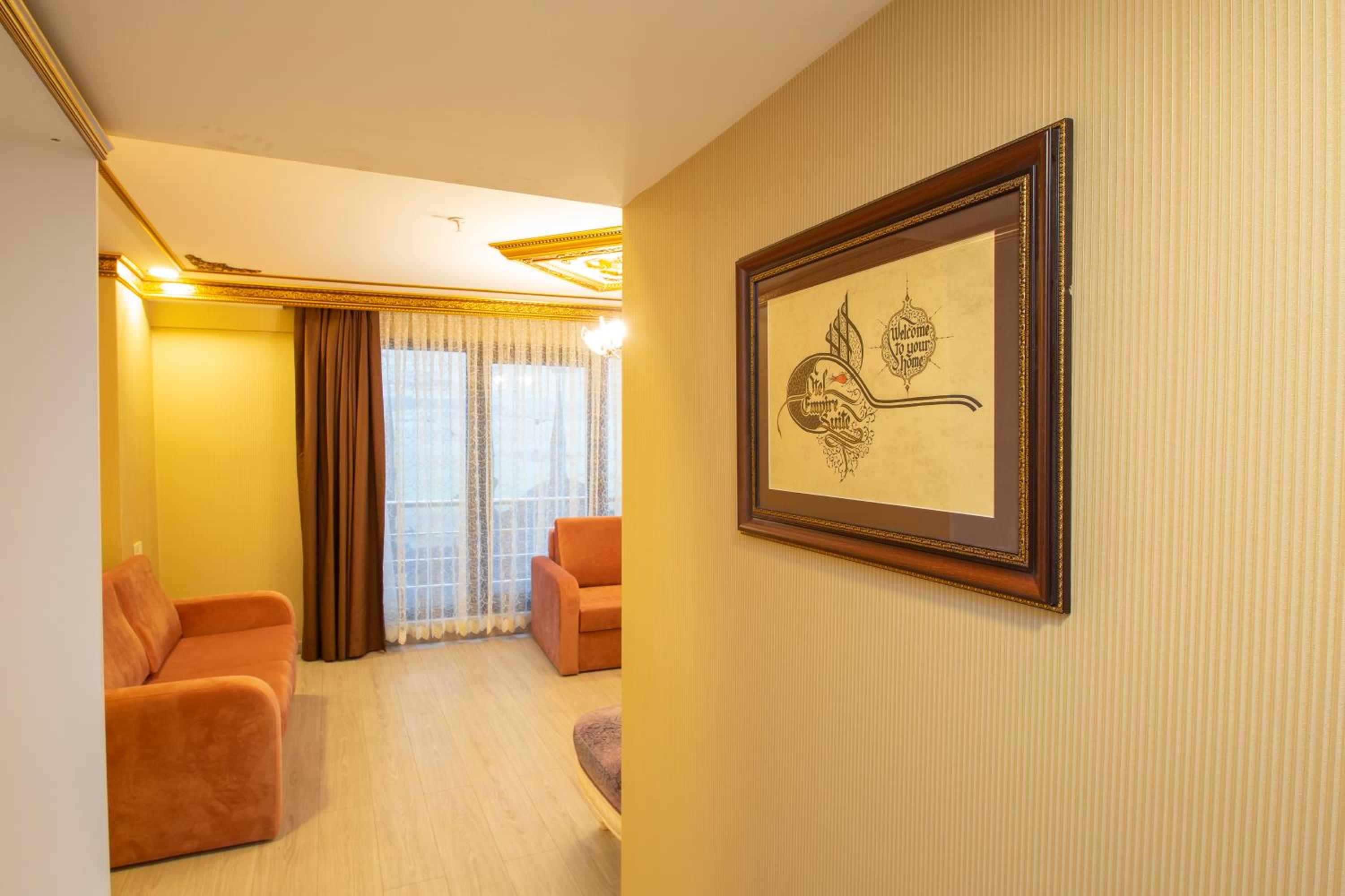 Empire Suite Hotel - Image 72