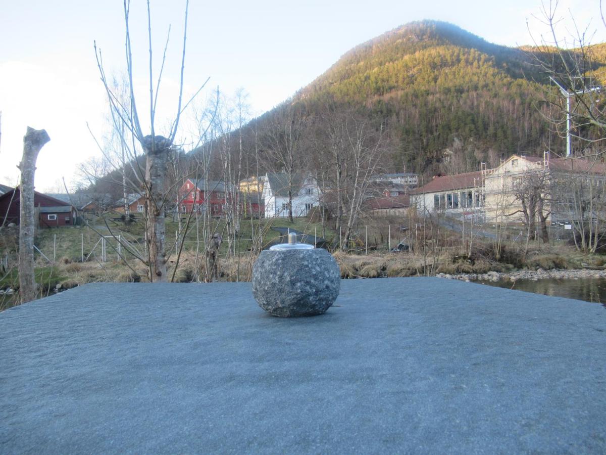 Photo 6