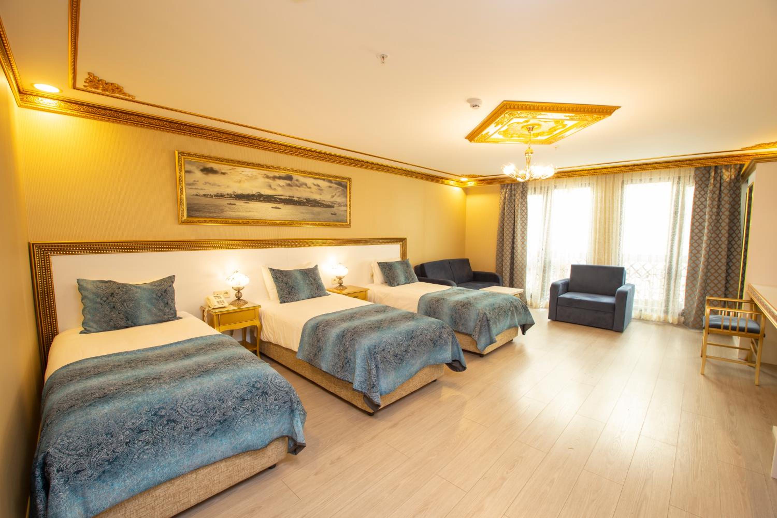 Empire Suite Hotel - Image 78