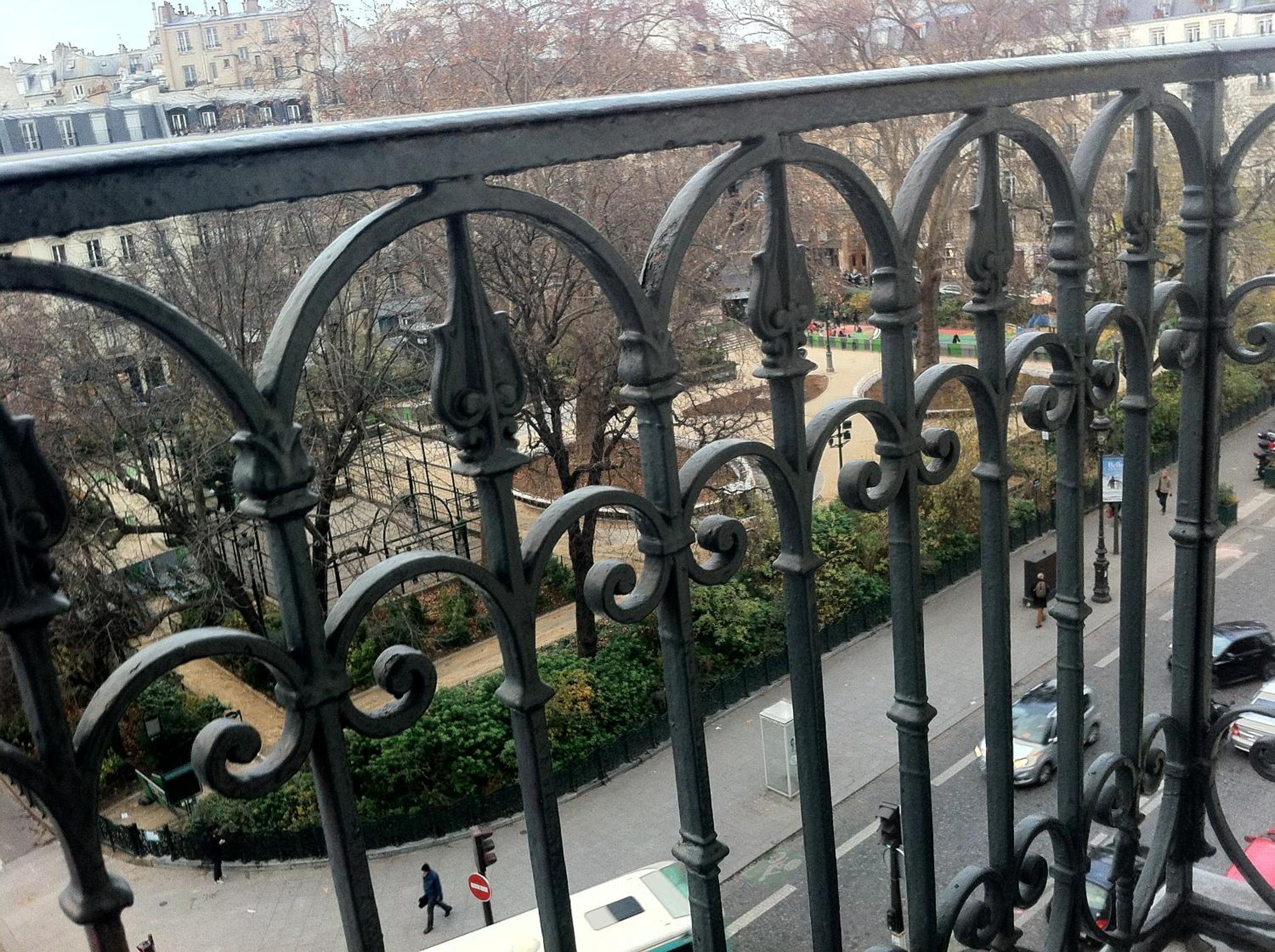 Hôtel Opera Lafayette en Paris — balance & terrace