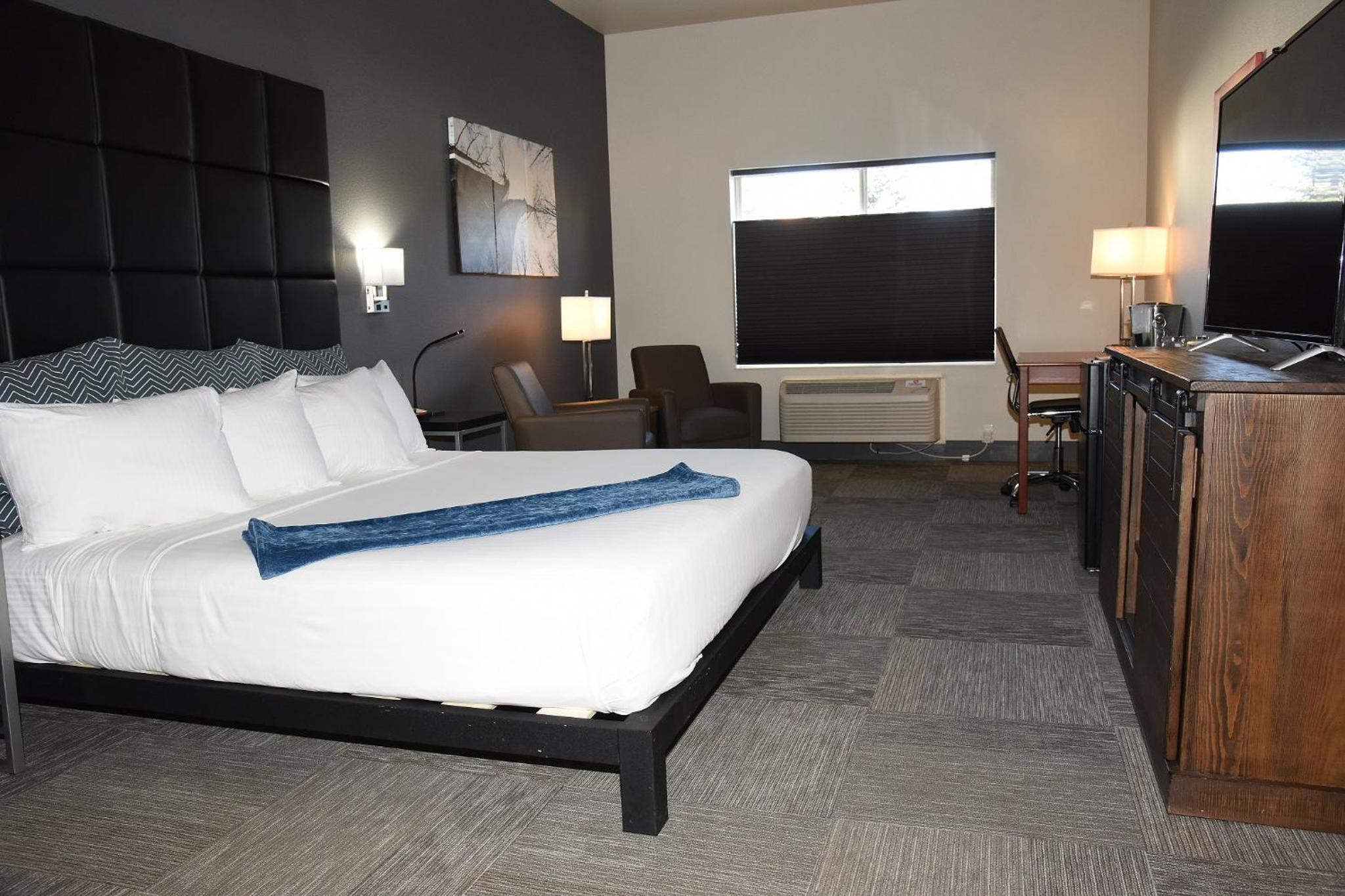 Wood River Inn  Suite - Property Image 62