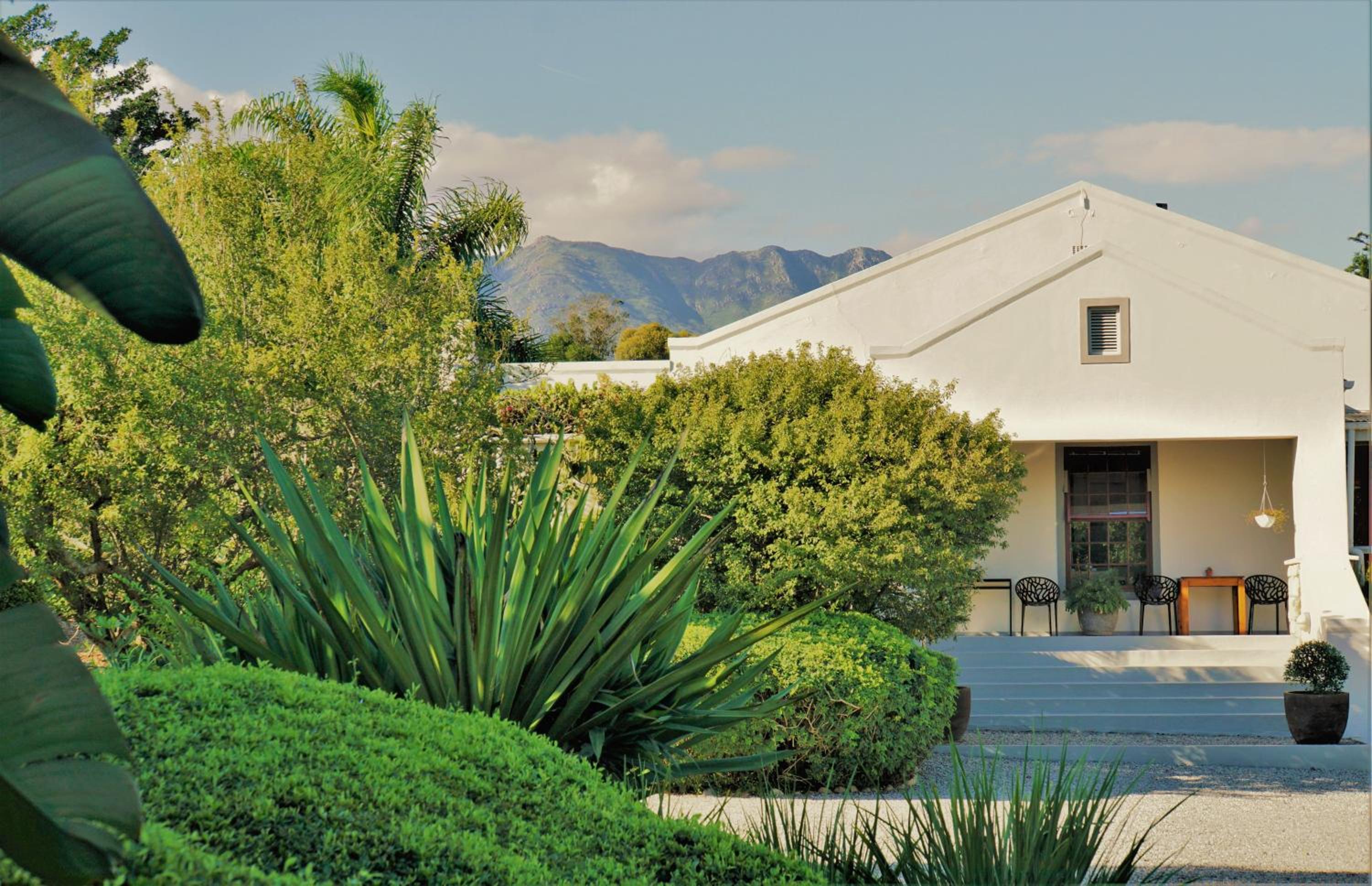 Swellendam Country Lodge - Guest House - B&B view 3