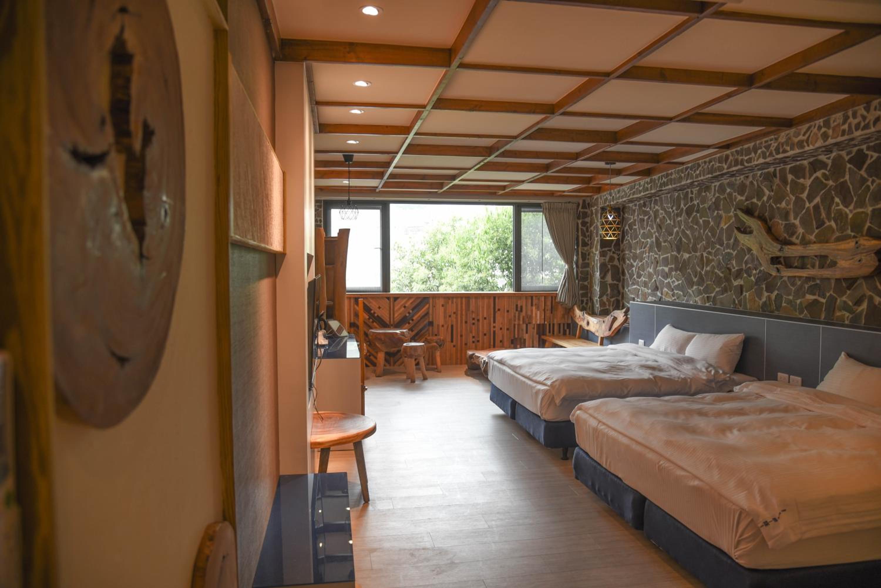 Ace House