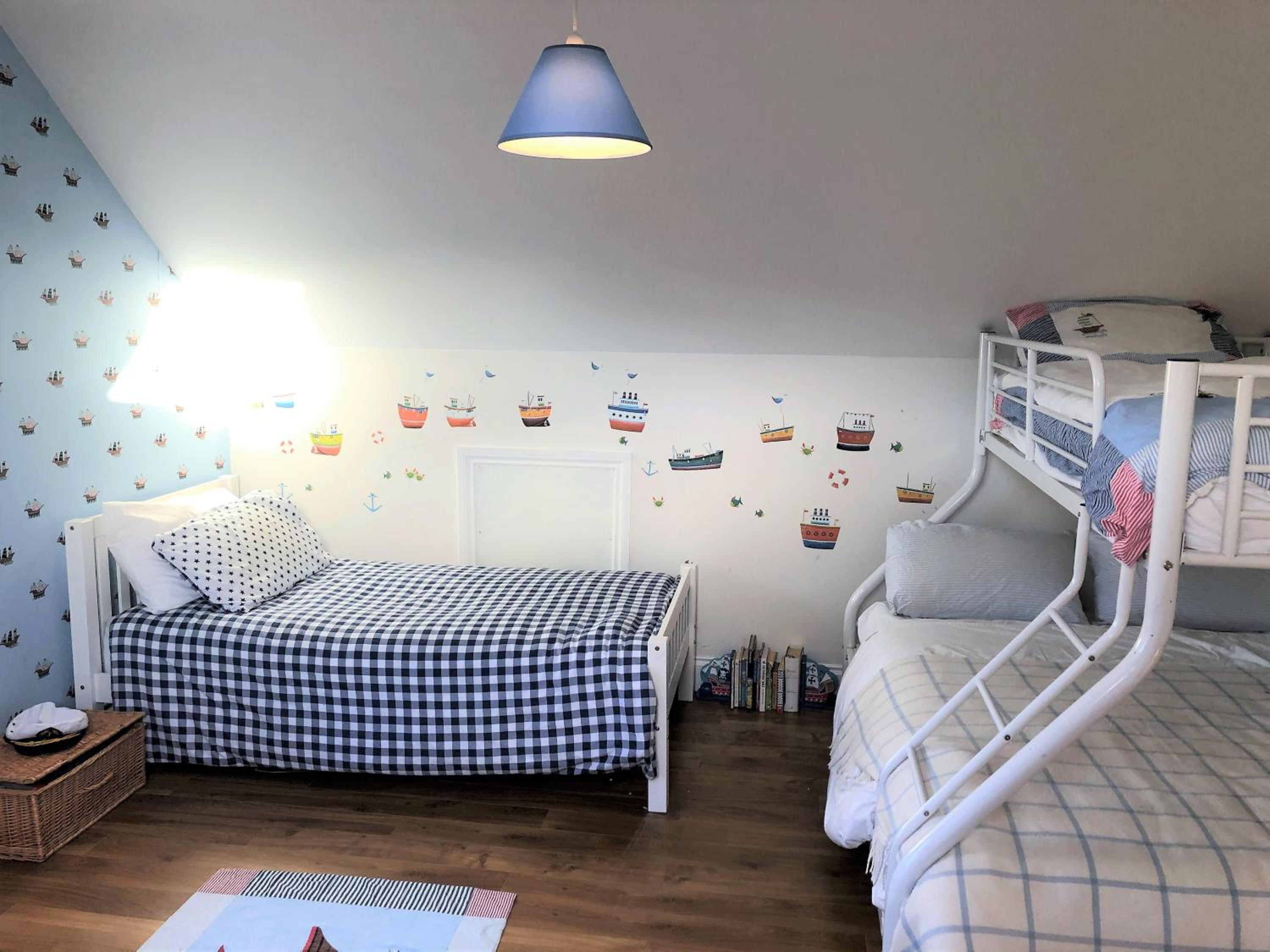 Photo 18