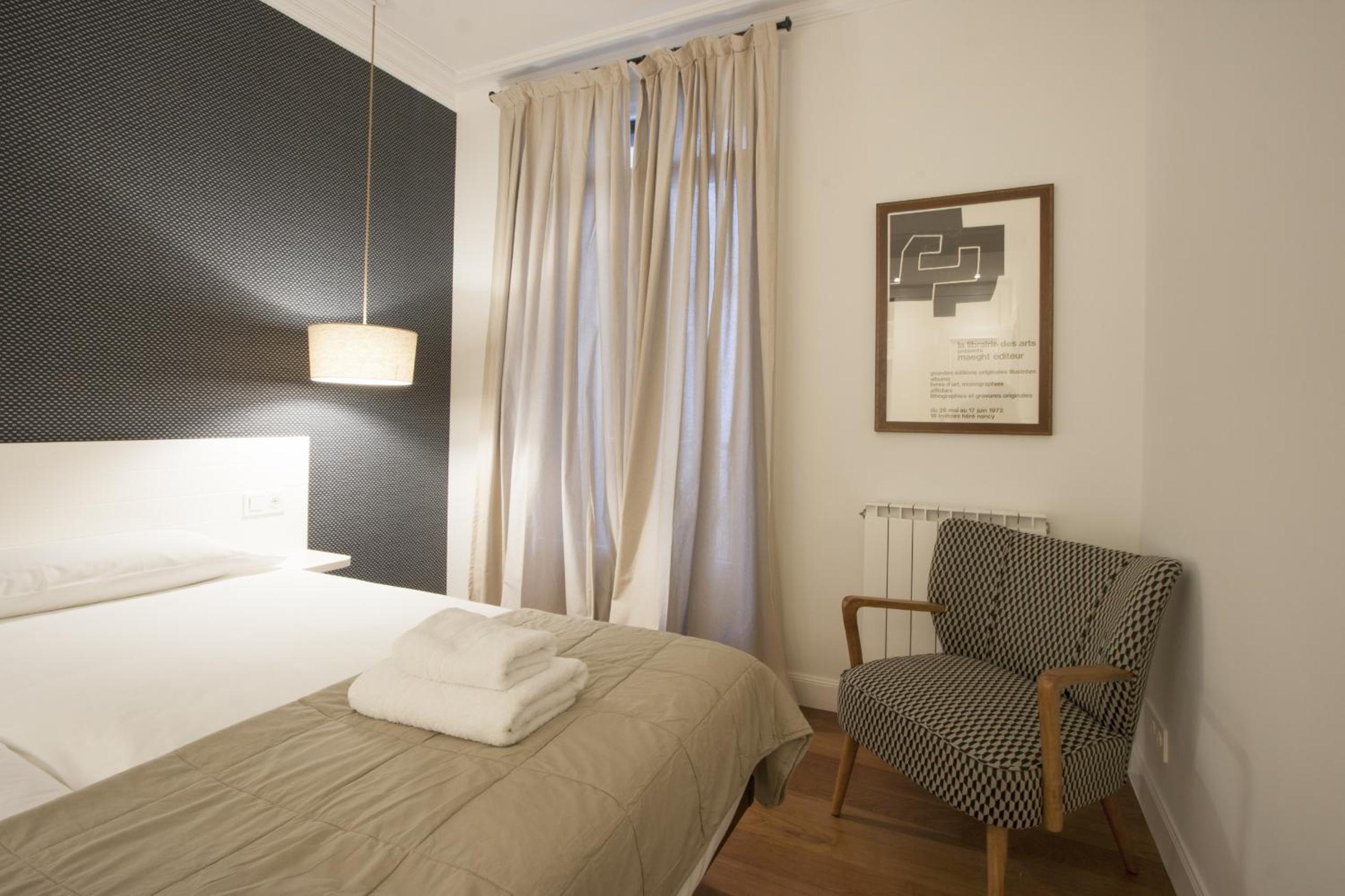 Bare by Oldtown SS Apartments