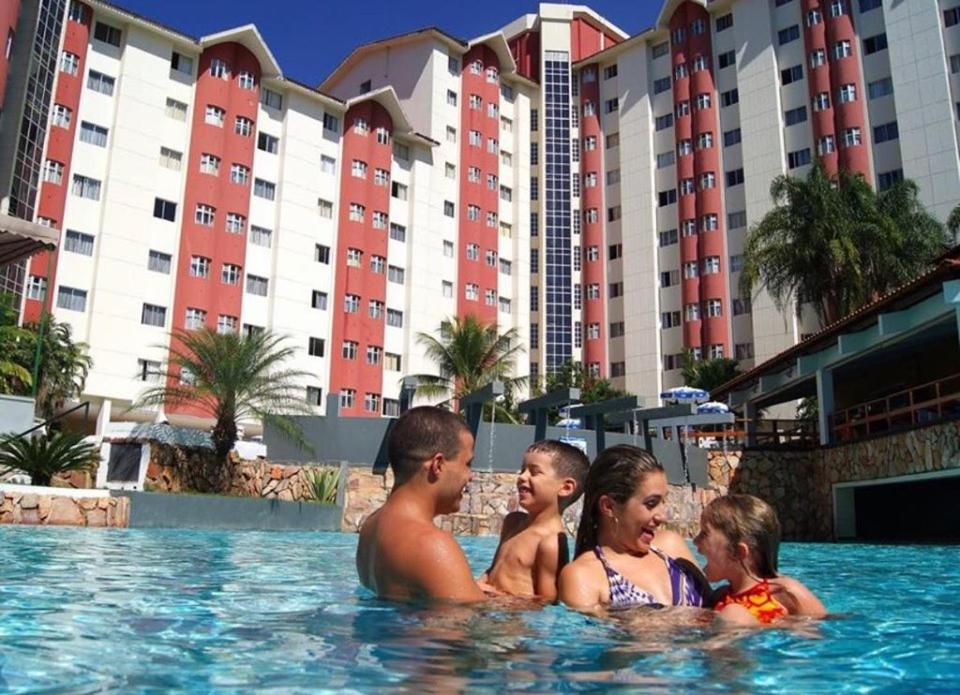 Hotel Apartamentos Caldas Novas - Image 1