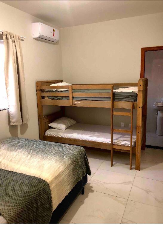 Seu refúgio paradisíaco a apenas 330 metros do mar TUB