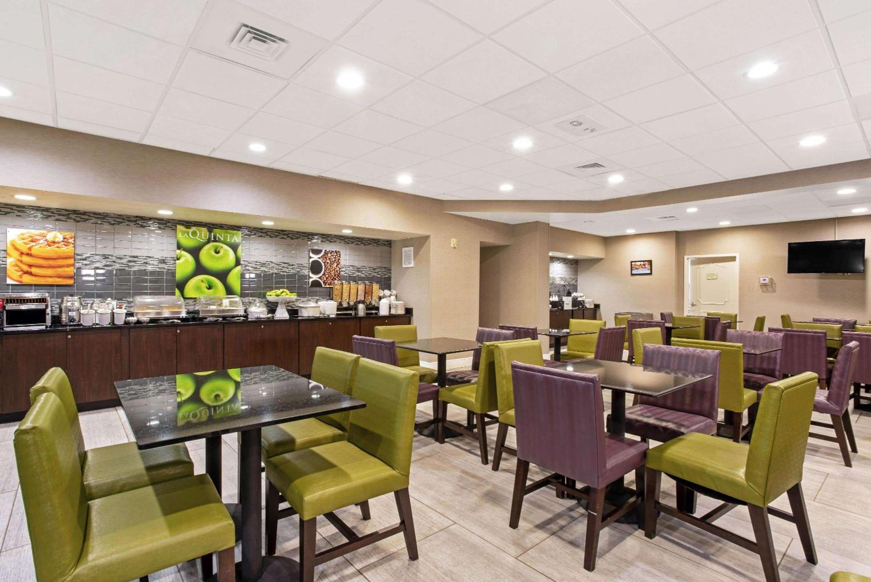 La Quinta by Wyndham Boston-Andover - Property Image 10
