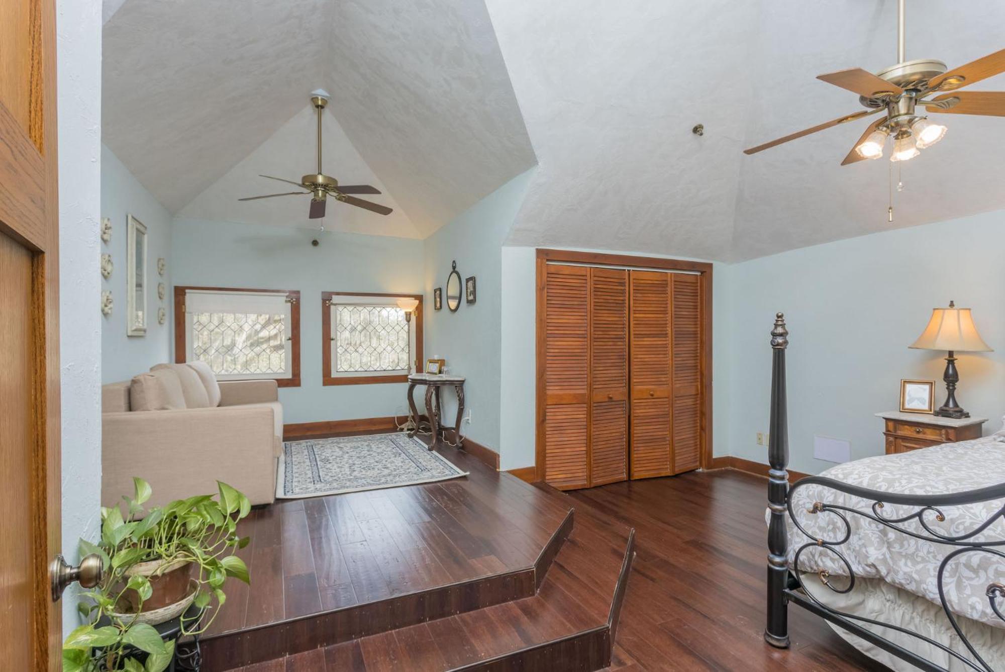 Herlong Mansion Bed & Breakfast