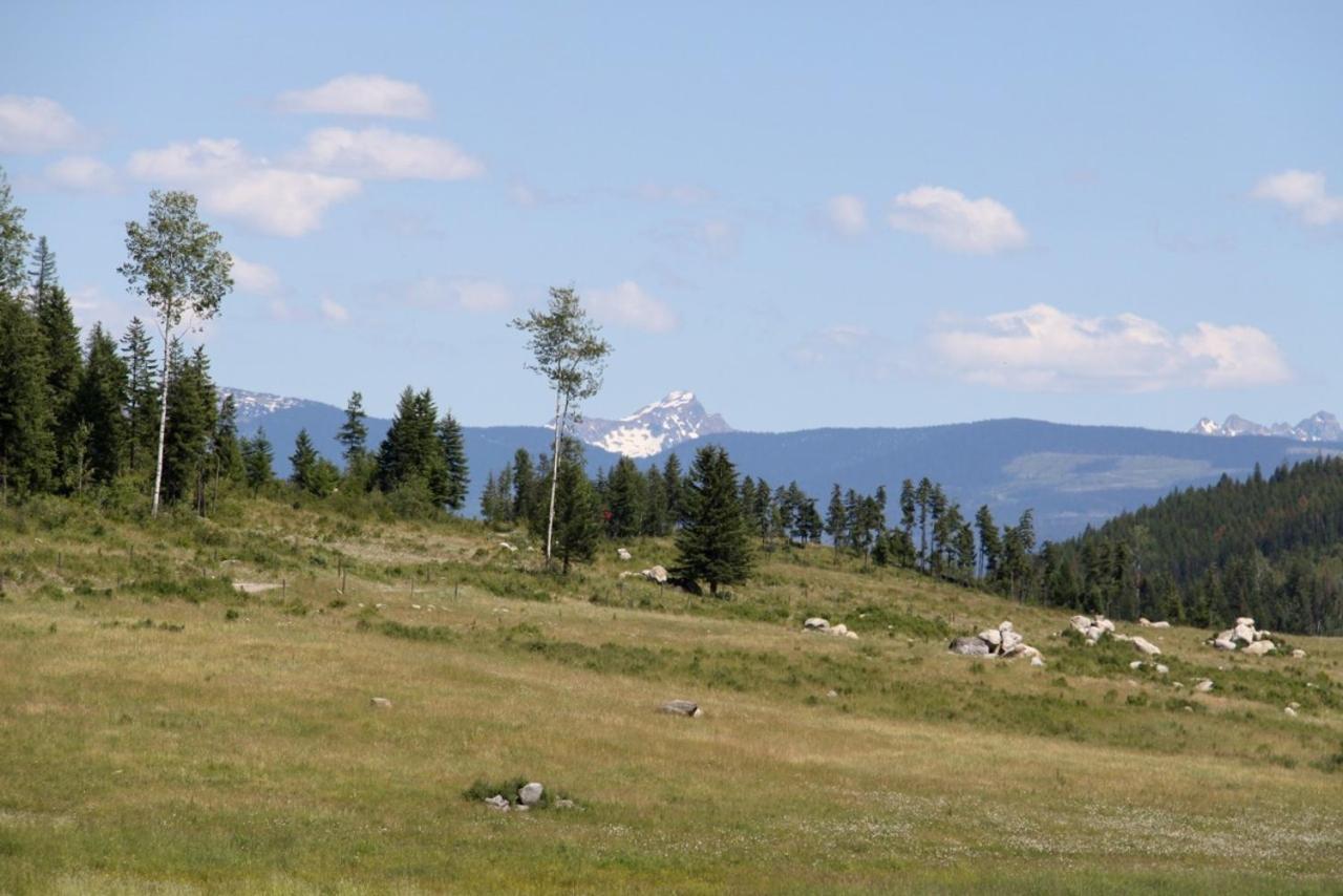 Bear Valley Highlands