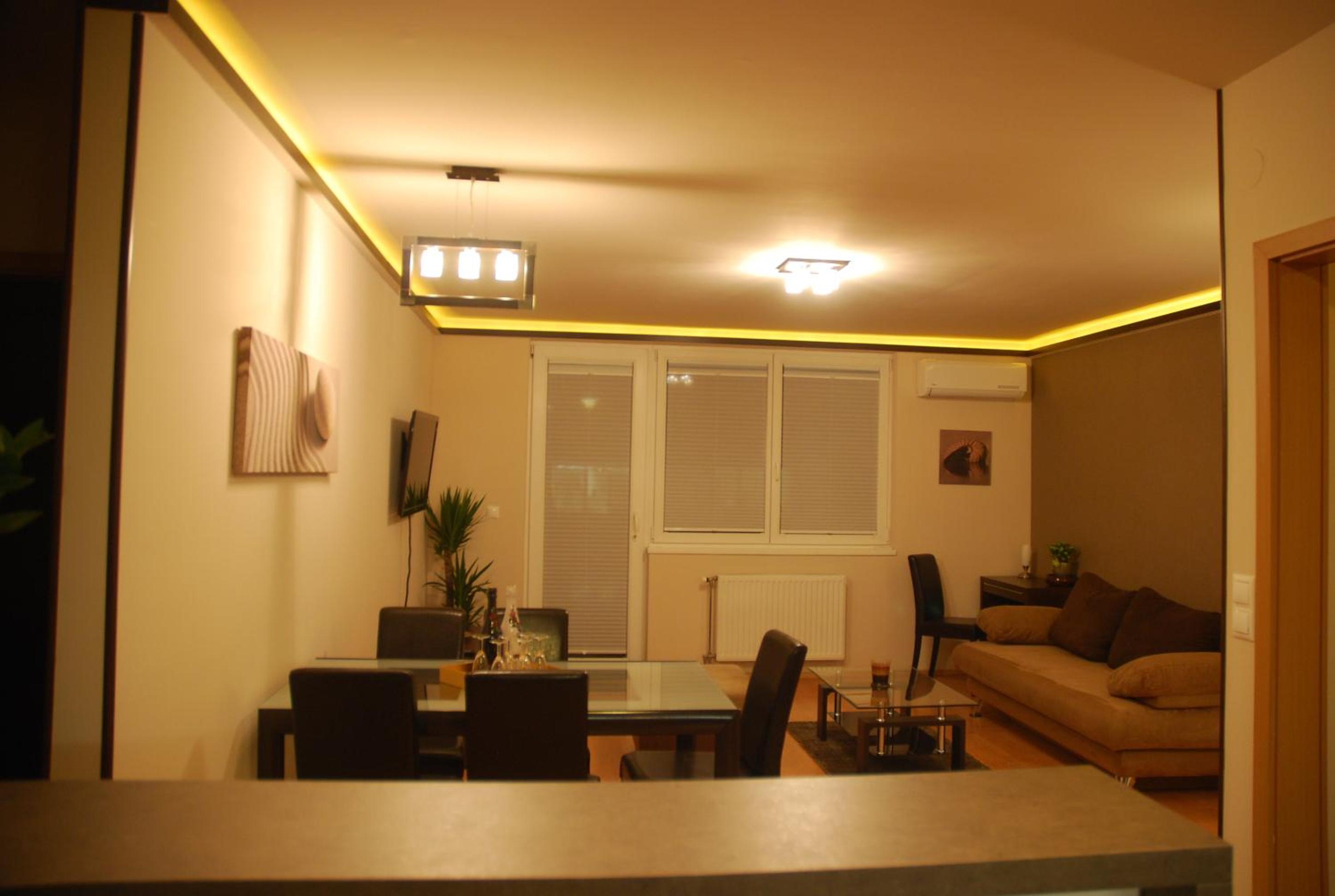 Arpad Bridge Apartments