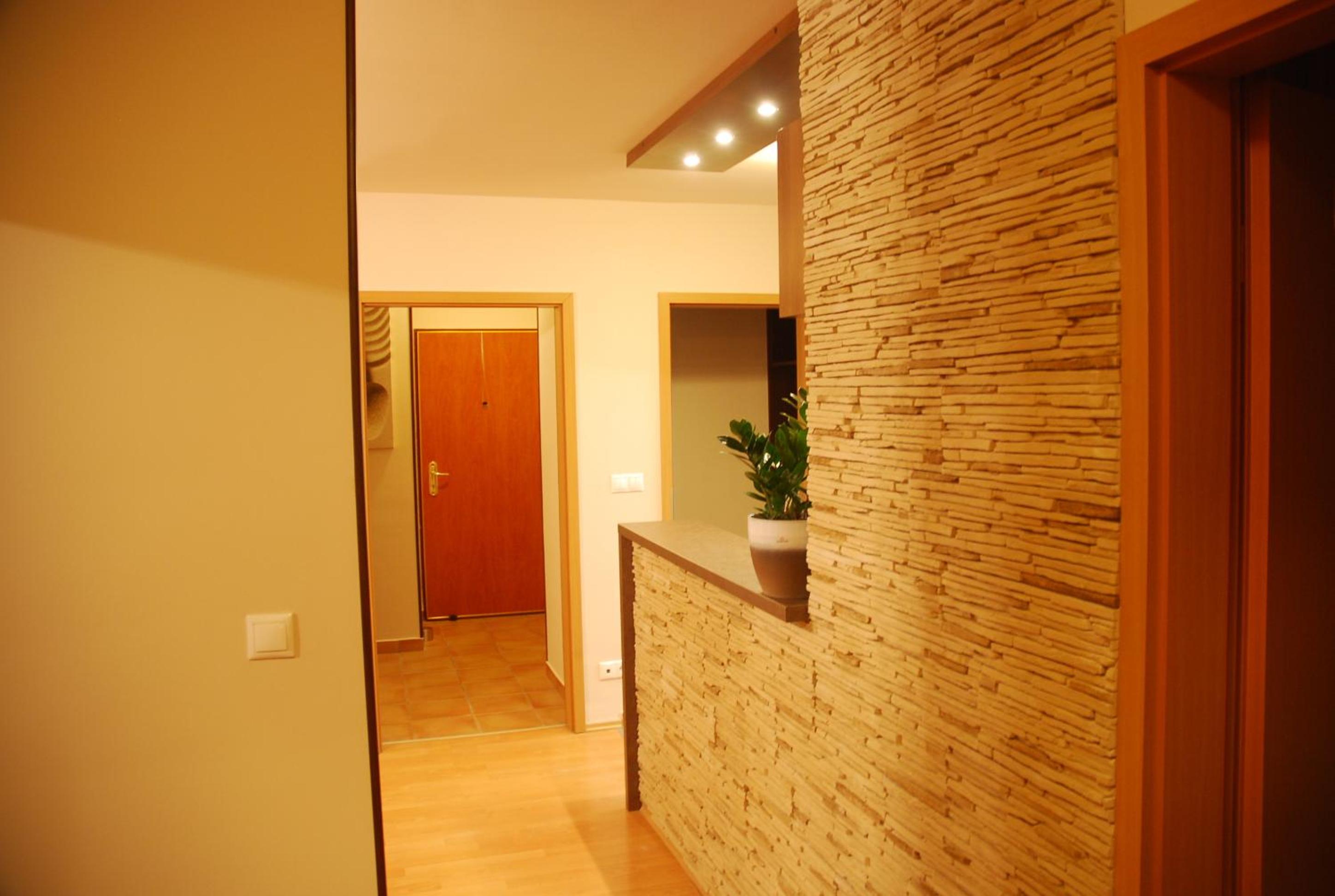 Arpad Bridge Apartments