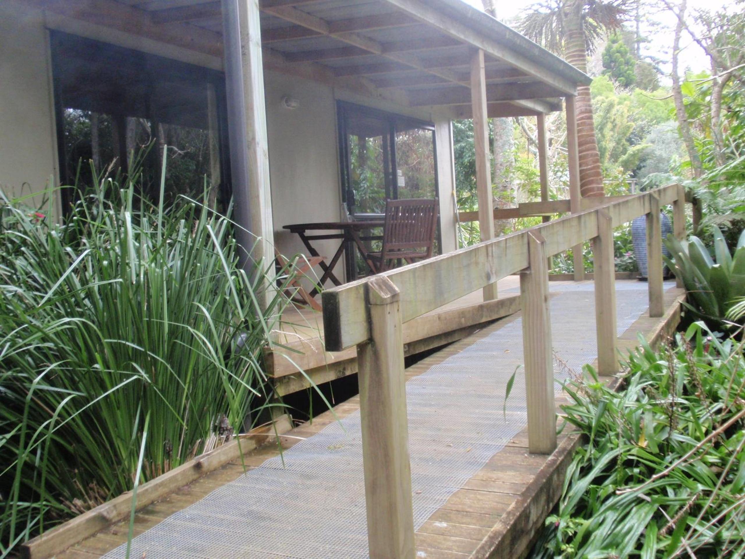 Wharepuke Subtropical Accommodation