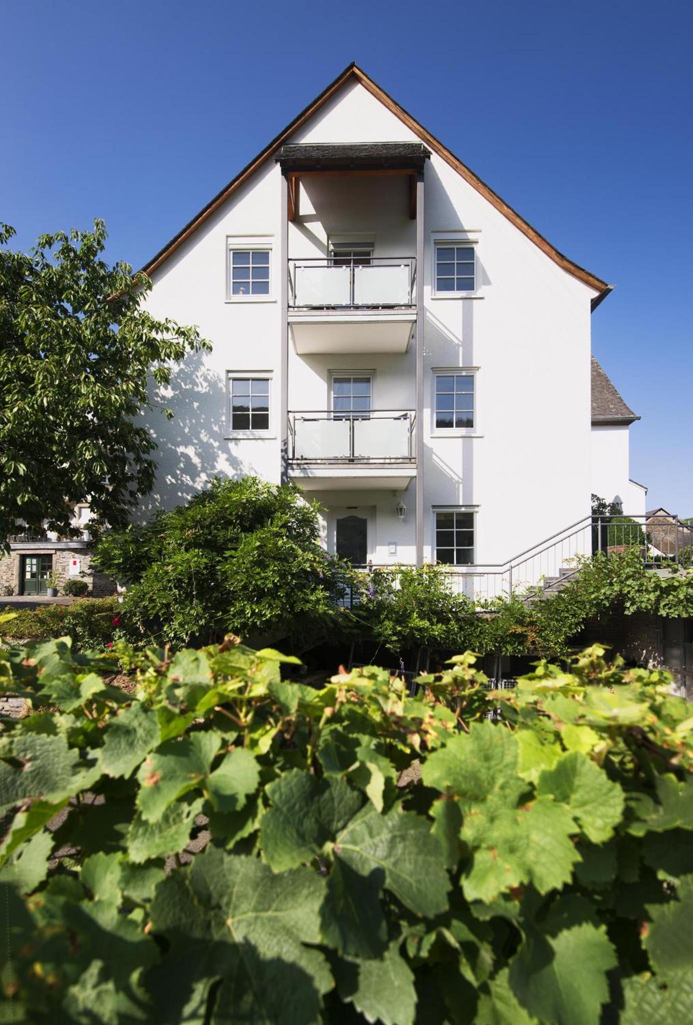 Gästehaus mit Weitblick im Weingut Christoph Clüsserath und Bernhard Eifel view 2