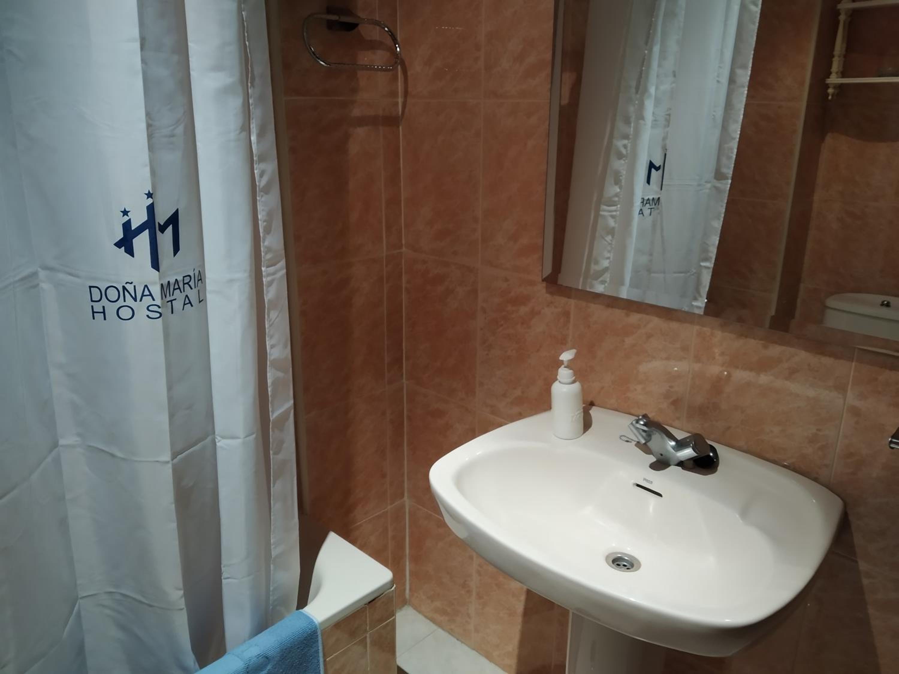 Hostal Doña María view 5