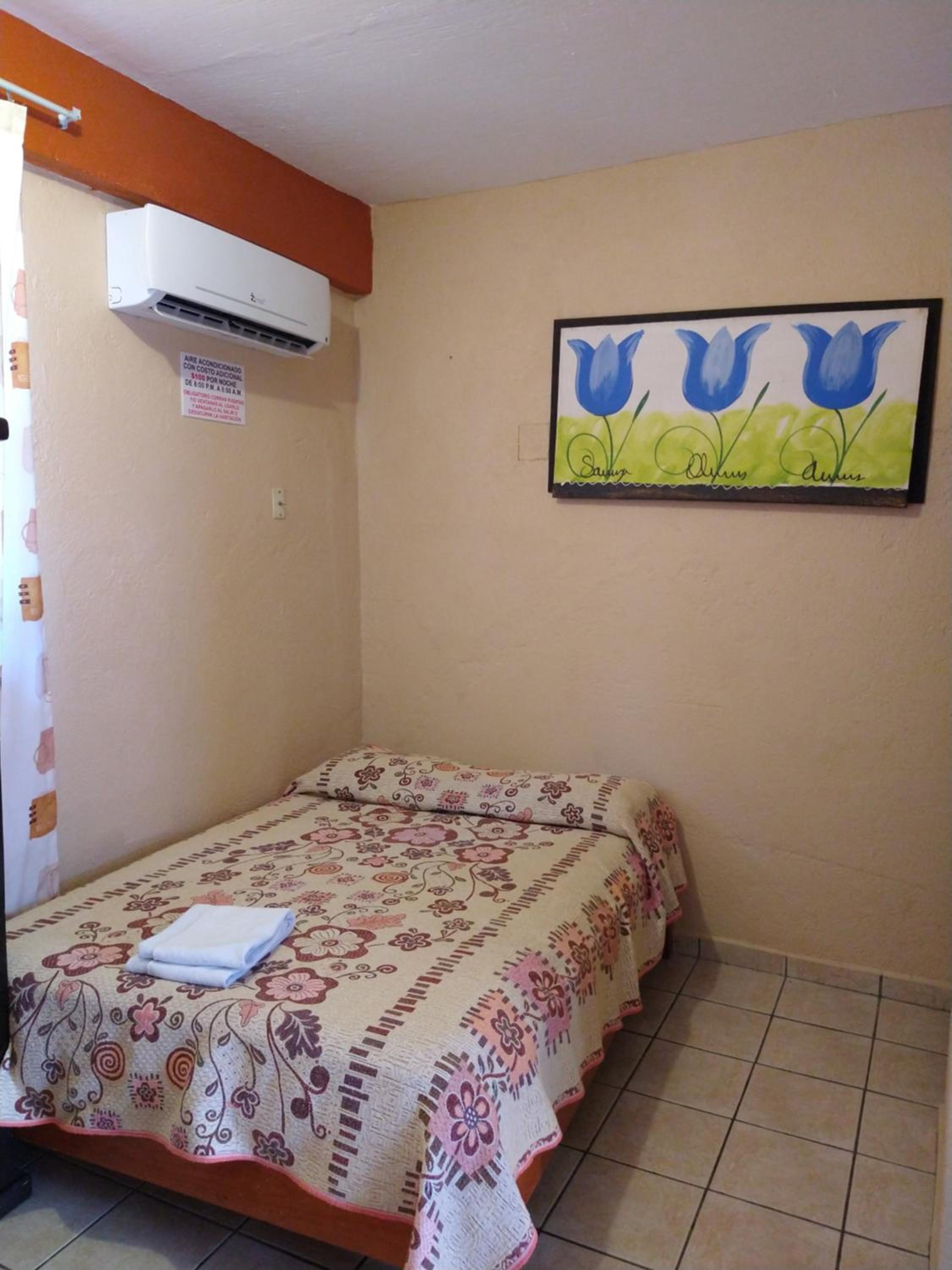Hotel y Bungalows Olivares — photo 4