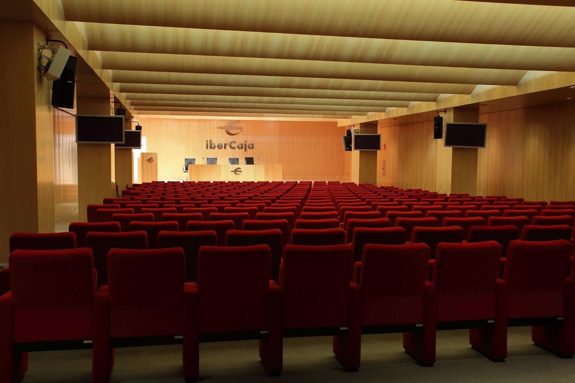 meeting & event spaces