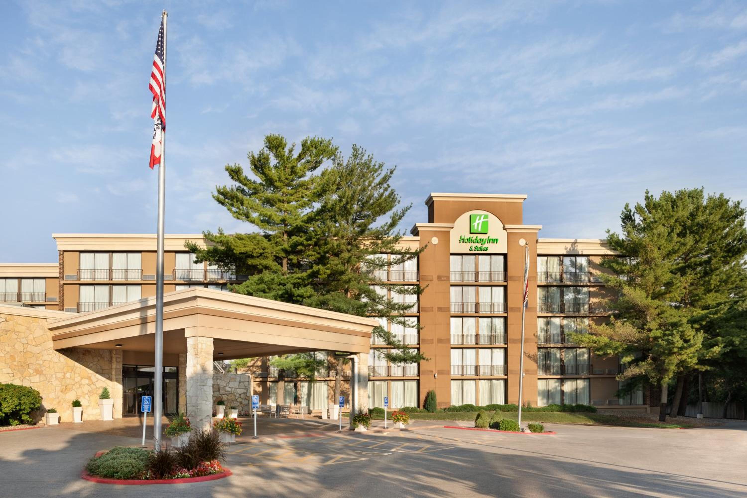 Hotel Holiday Inn Hotel & Suites Des Moines-Northwest, an IHG Hotel - Image 1