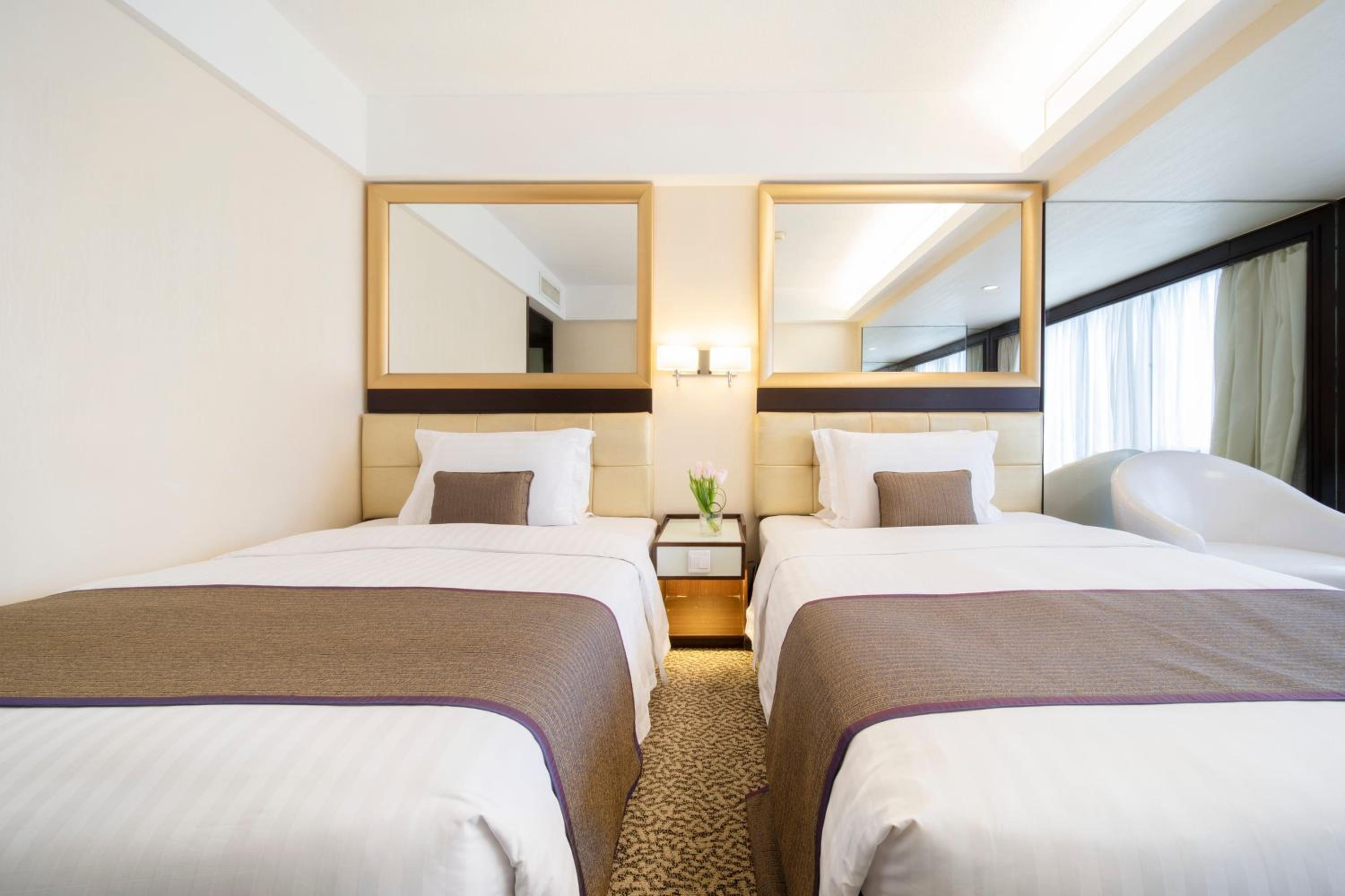 Regal Oriental Hotel