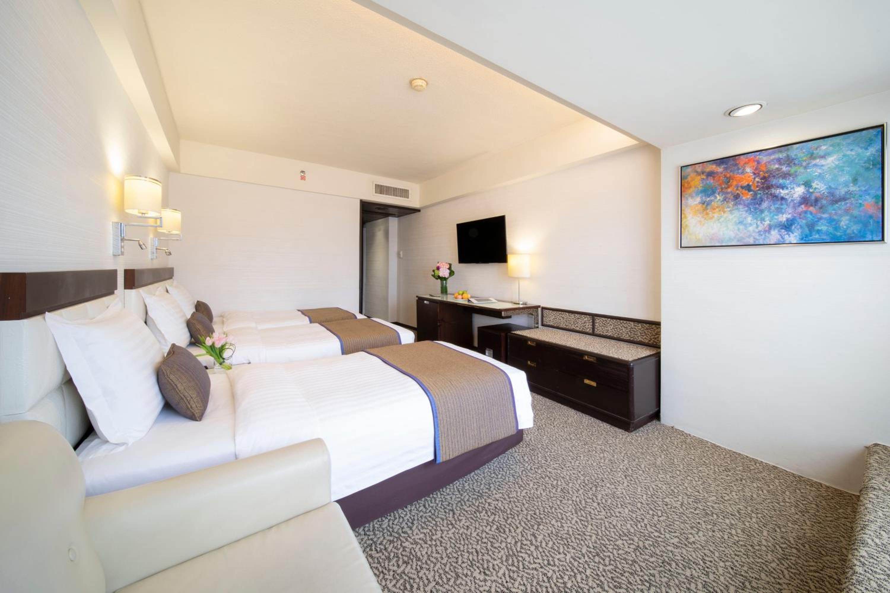 Regal Oriental Hotel