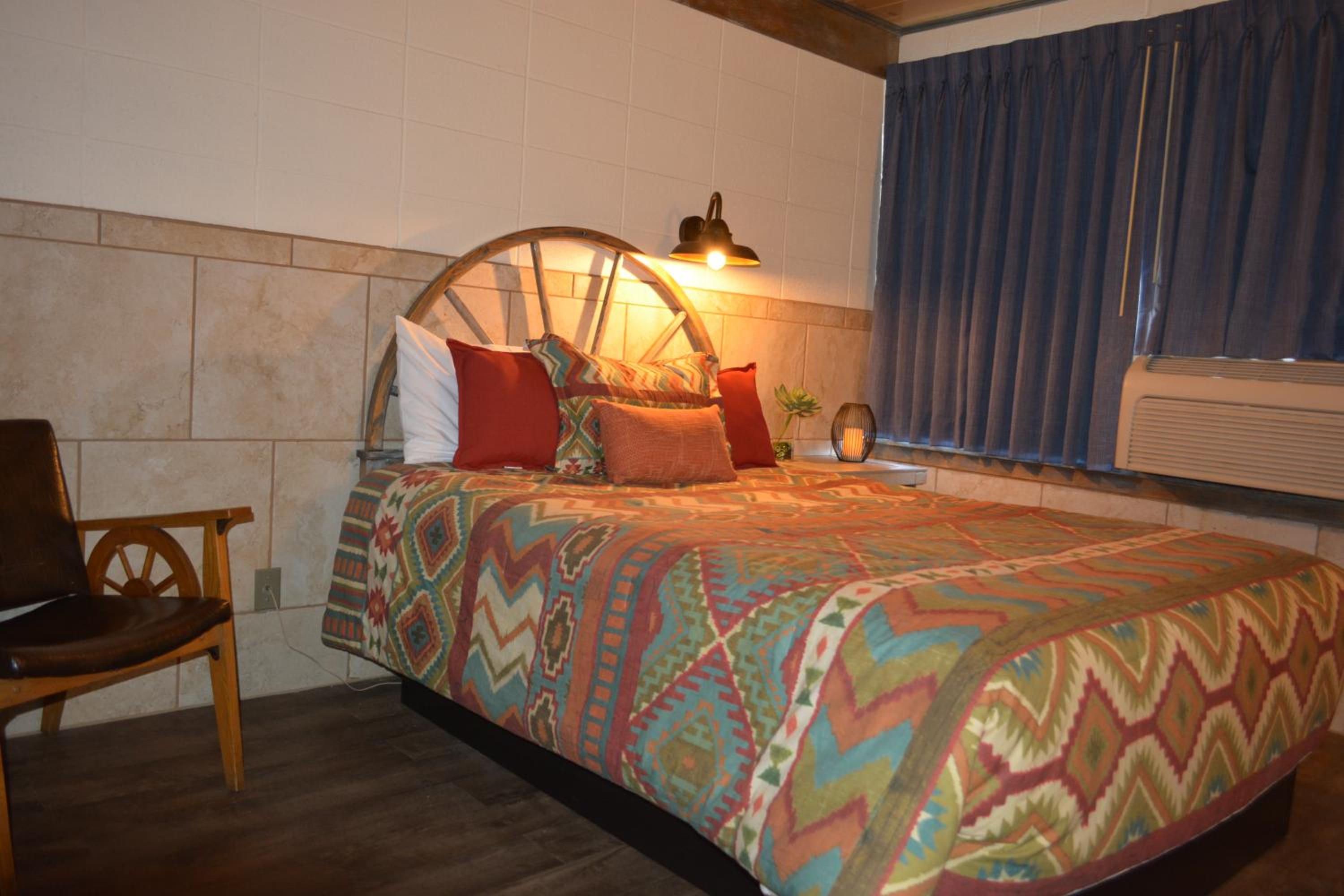 Lariat Motel