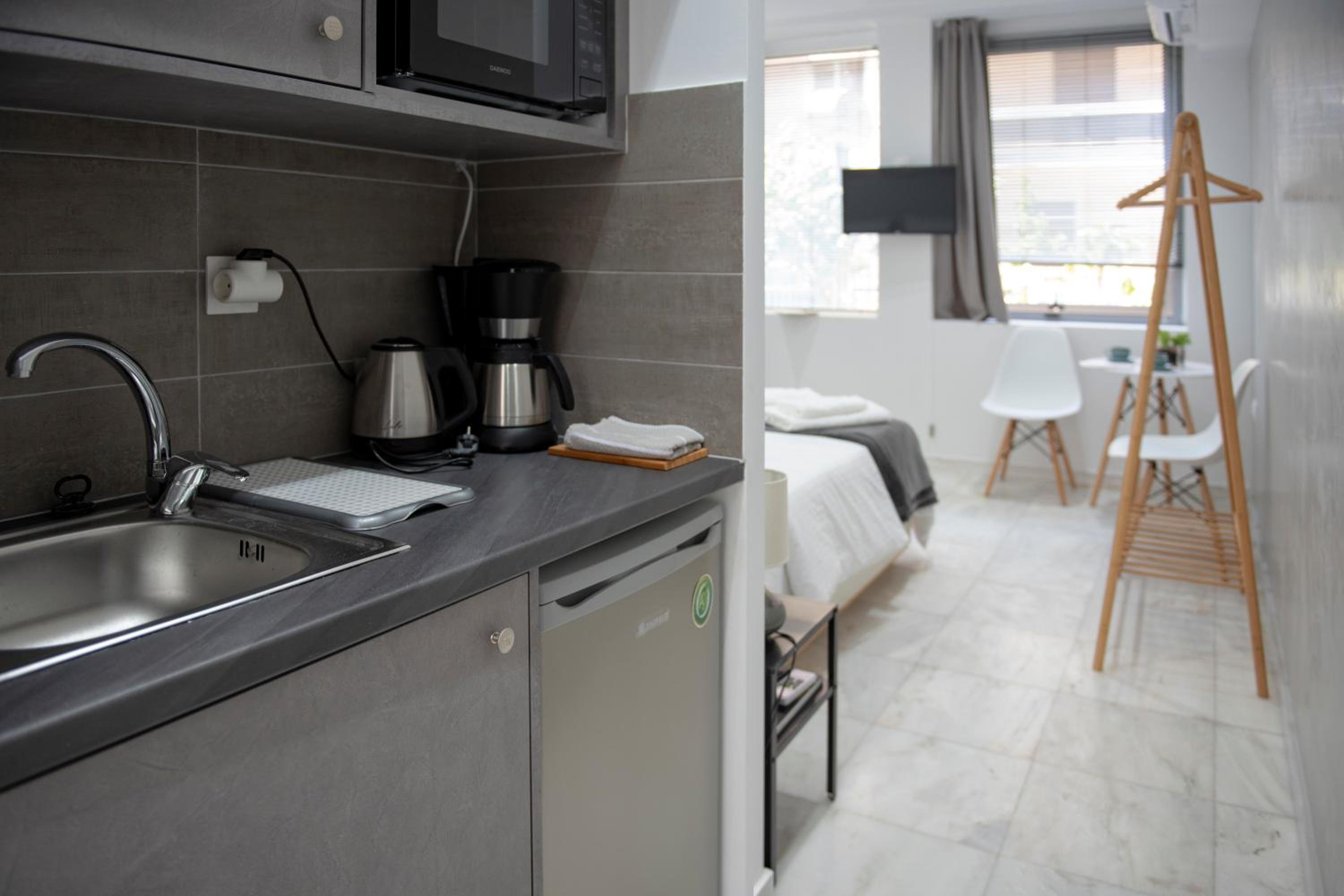 Bright Eco Studios by GHH