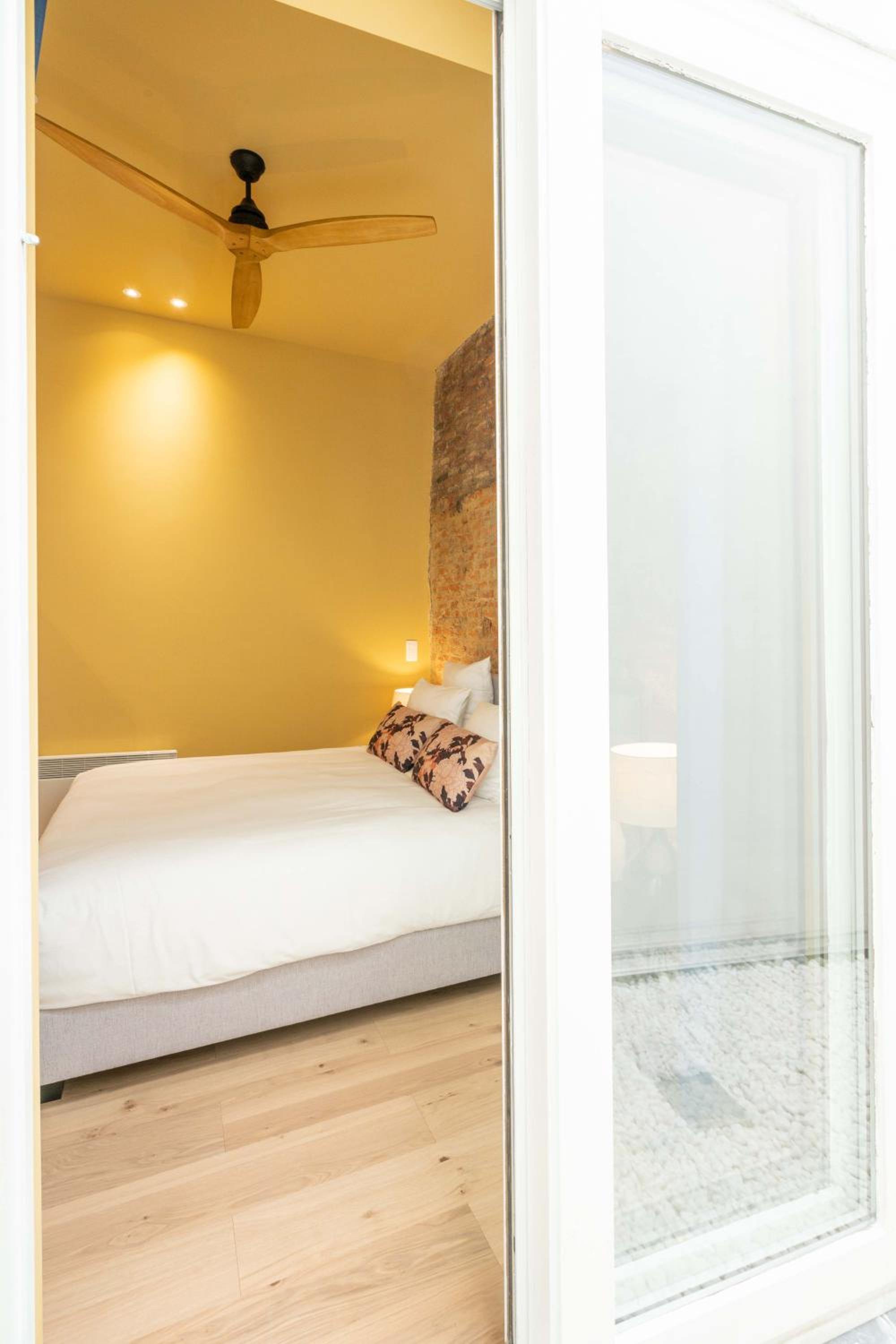 bedroom
