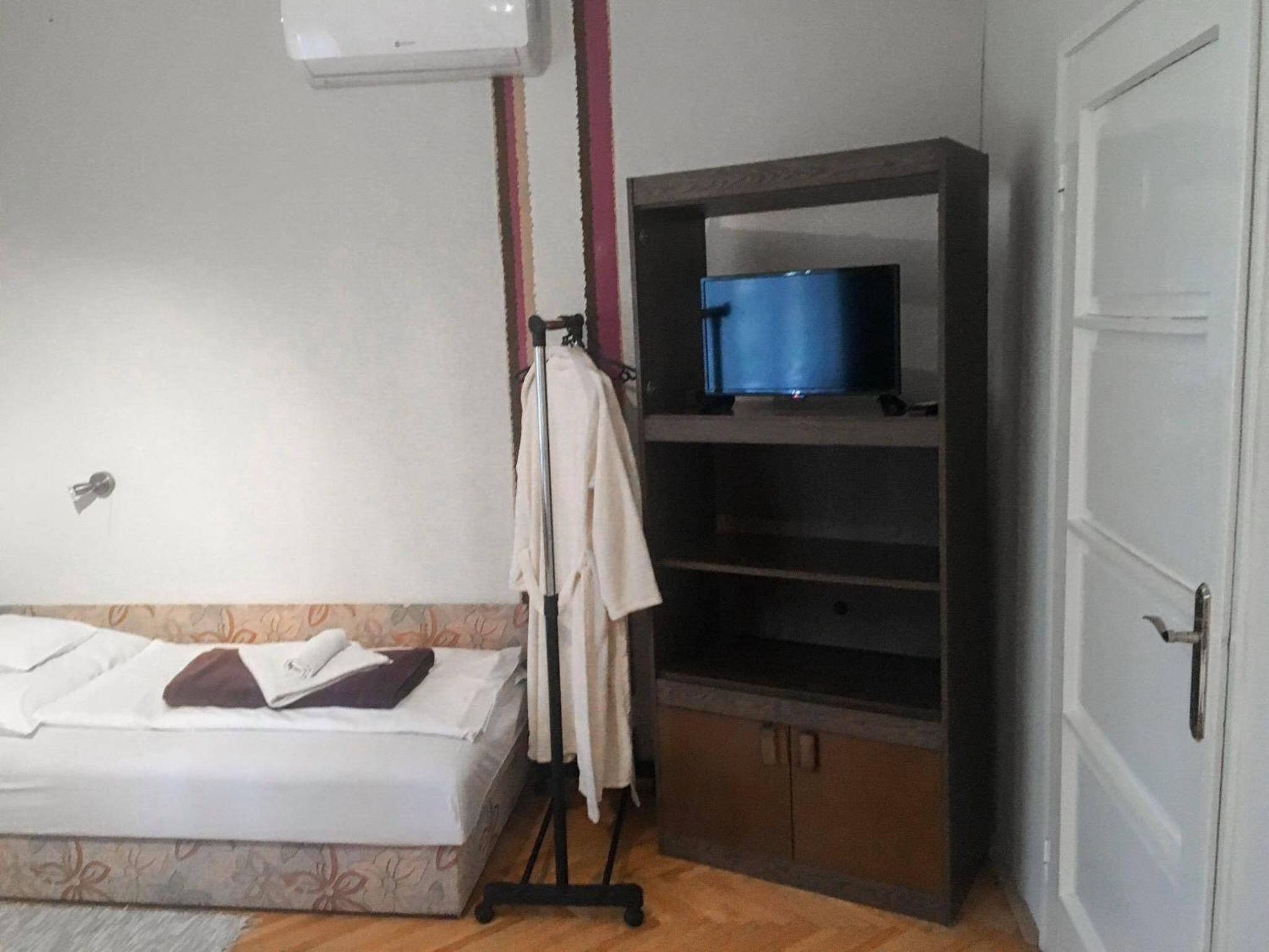 Tompos Vendégház és pince