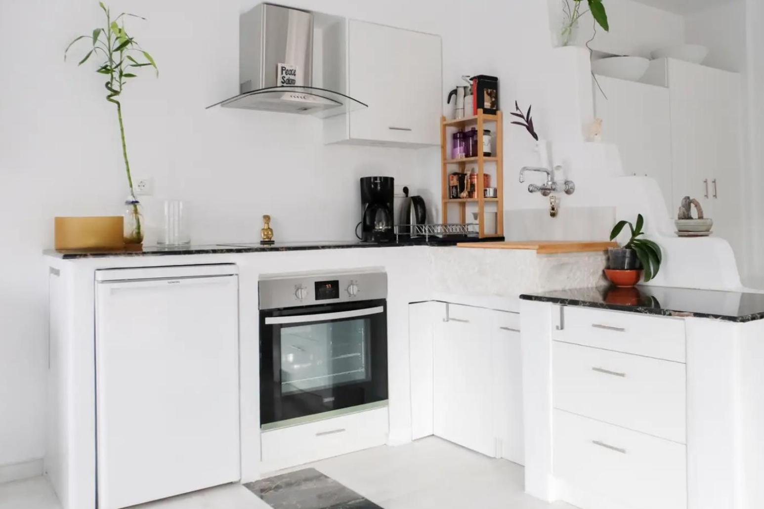 Bright Eco Studios by GHH