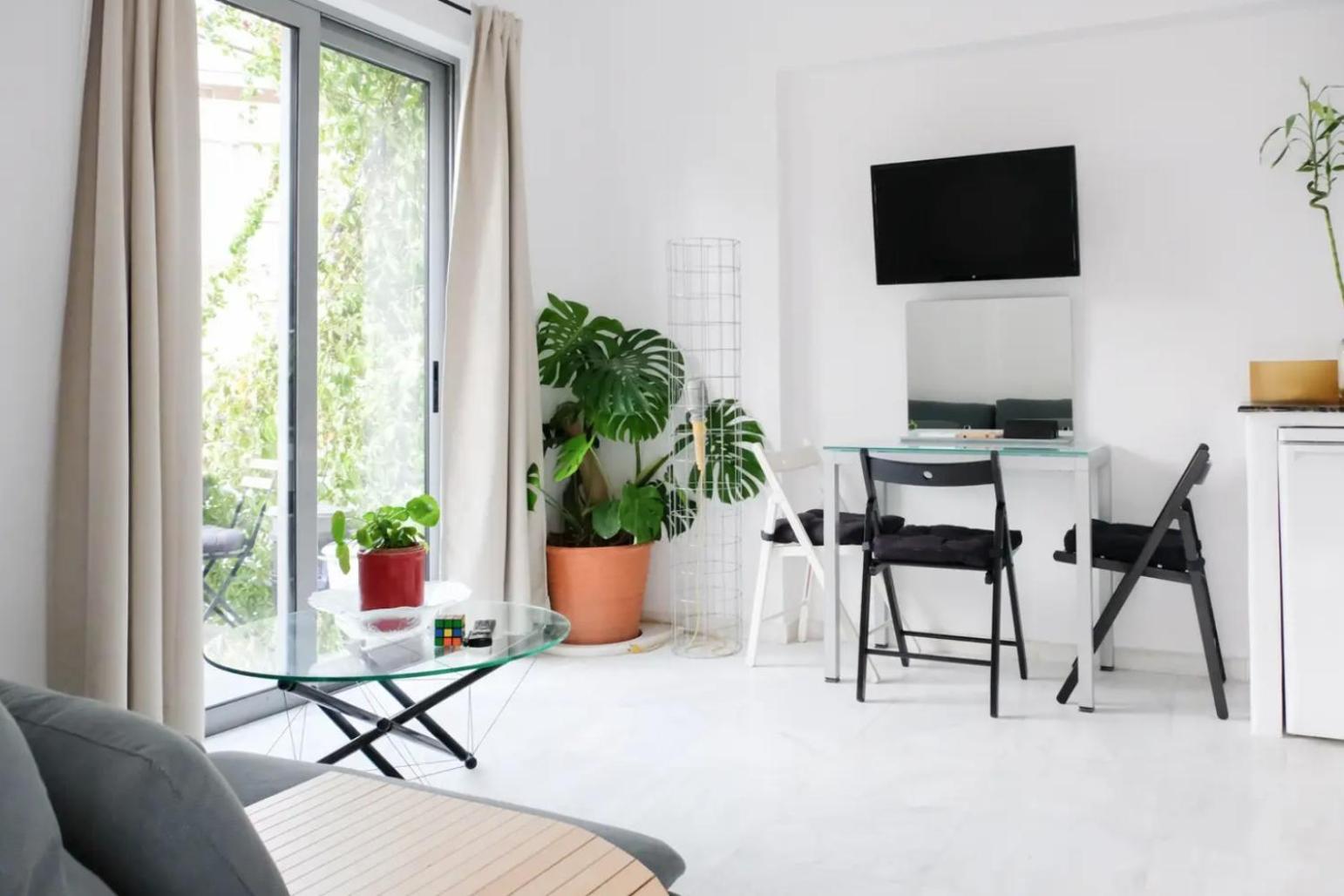Bright Eco Studios by GHH