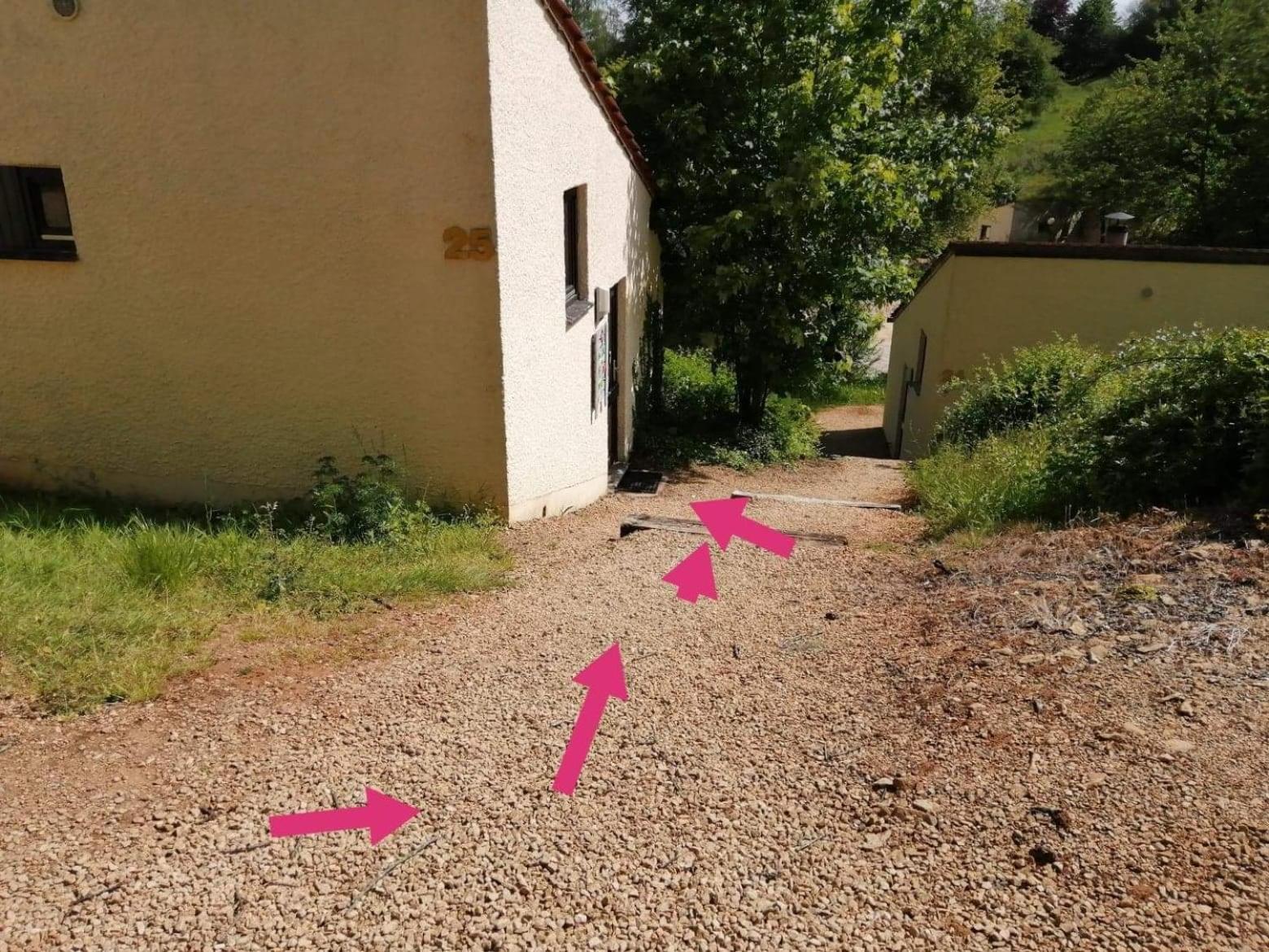 Le jardin d'Eugénie gîte a Virton en pleine nature lits fait a l'arrivée